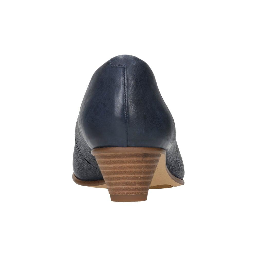 Mena bloom clearance clarks