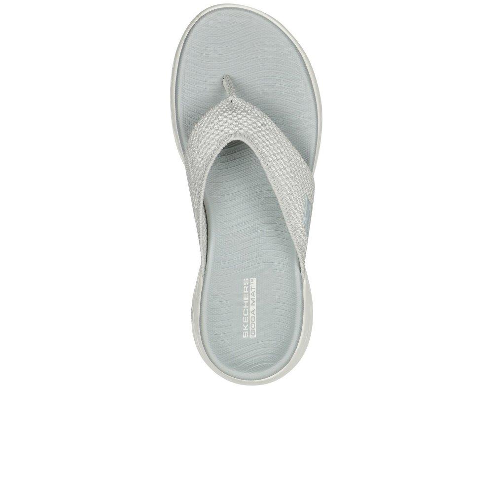 Skechers goga hotsell flip flops