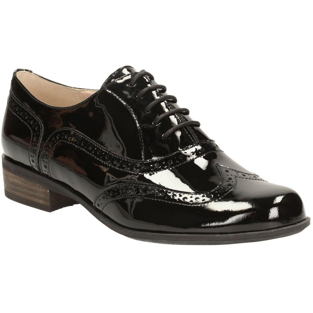 clarks hamble oak wide fit brogue