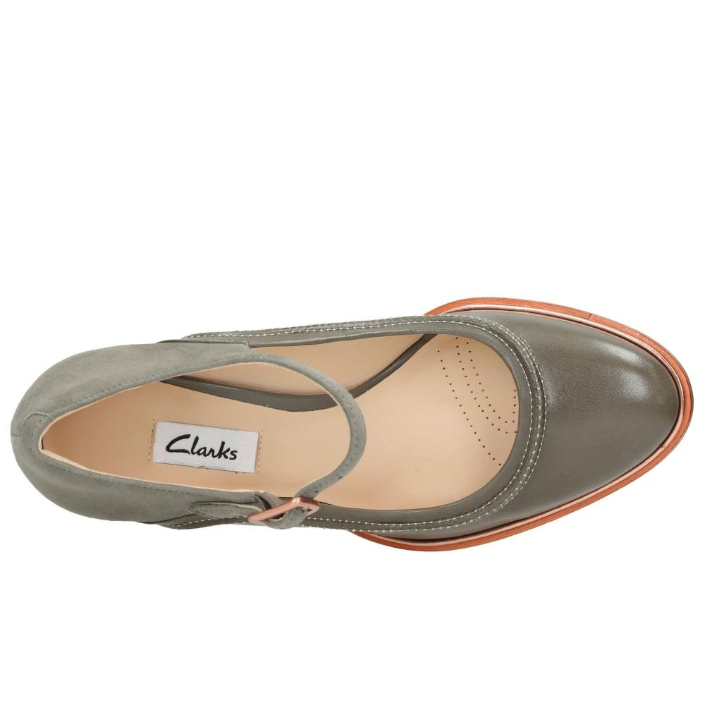 clarks ellis mae mary jane shoe