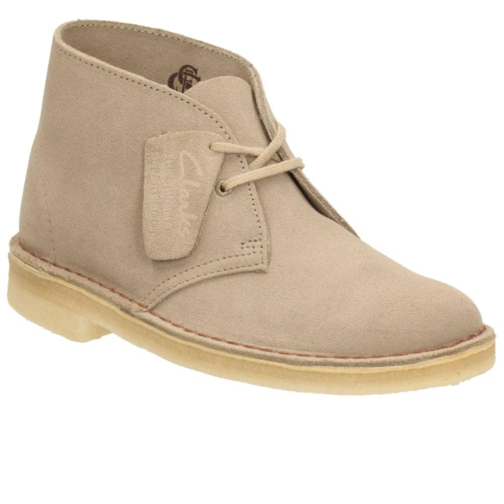 Clarks Suede Womens Desert Boots in Sand (Natural) - Lyst