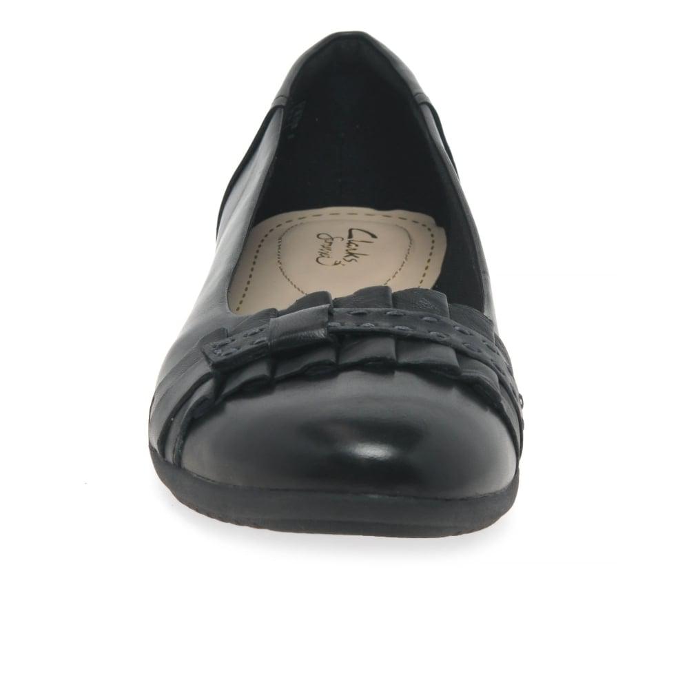 clarks feya island shoes