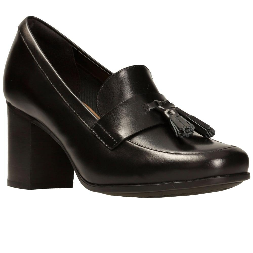 clarks heeled loafers
