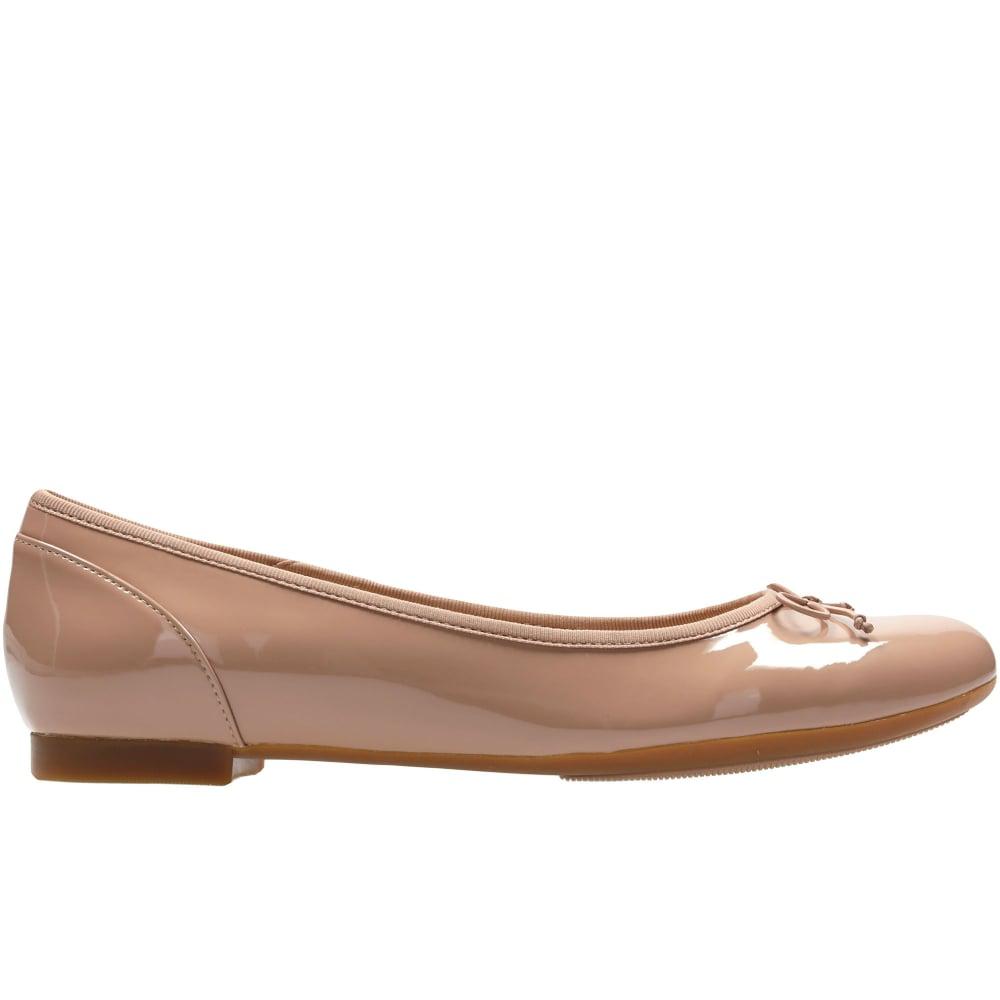clarks ballerina shoes