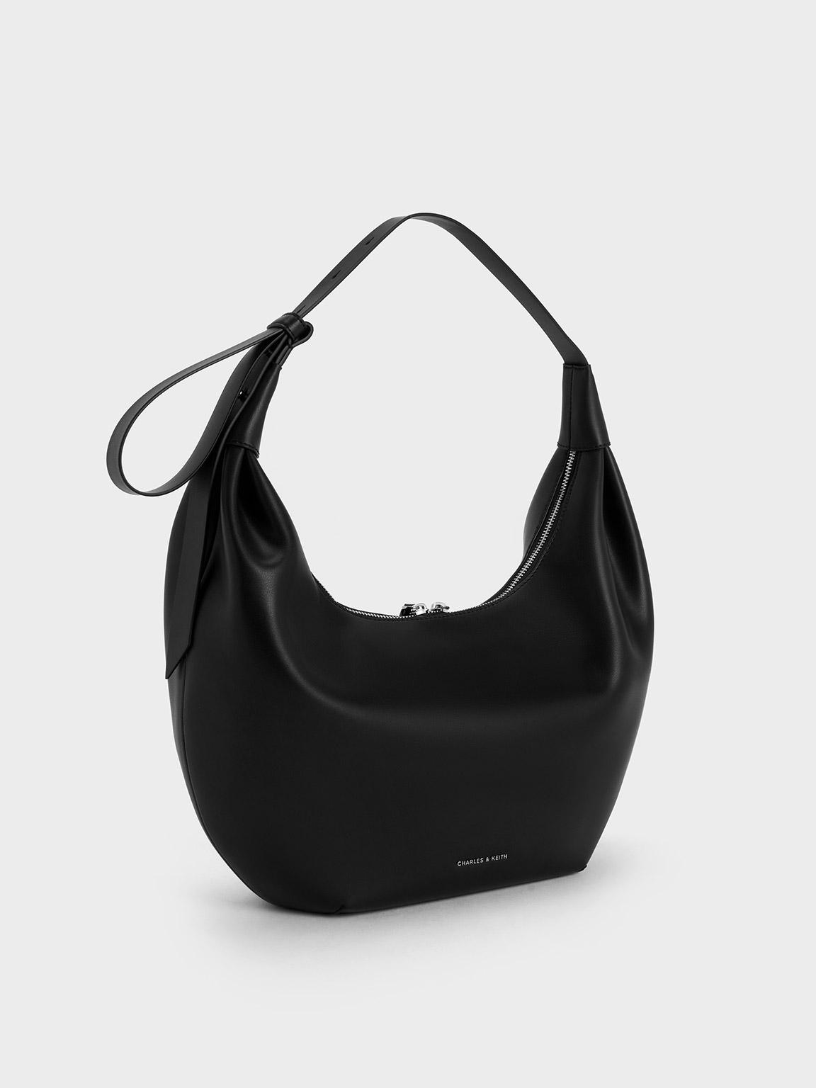 ★CHARLES&KEITH Bryna Curved Hobo Bag/送料込 Noir Bryna Curved Hobo Bag - CHARLES & KEITH TH
