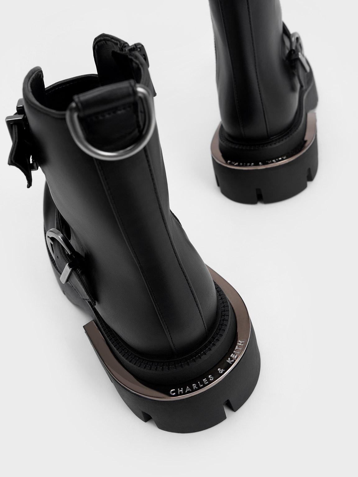 Charles & Keith Selma Buckled Chunky Boots in Black | Lyst