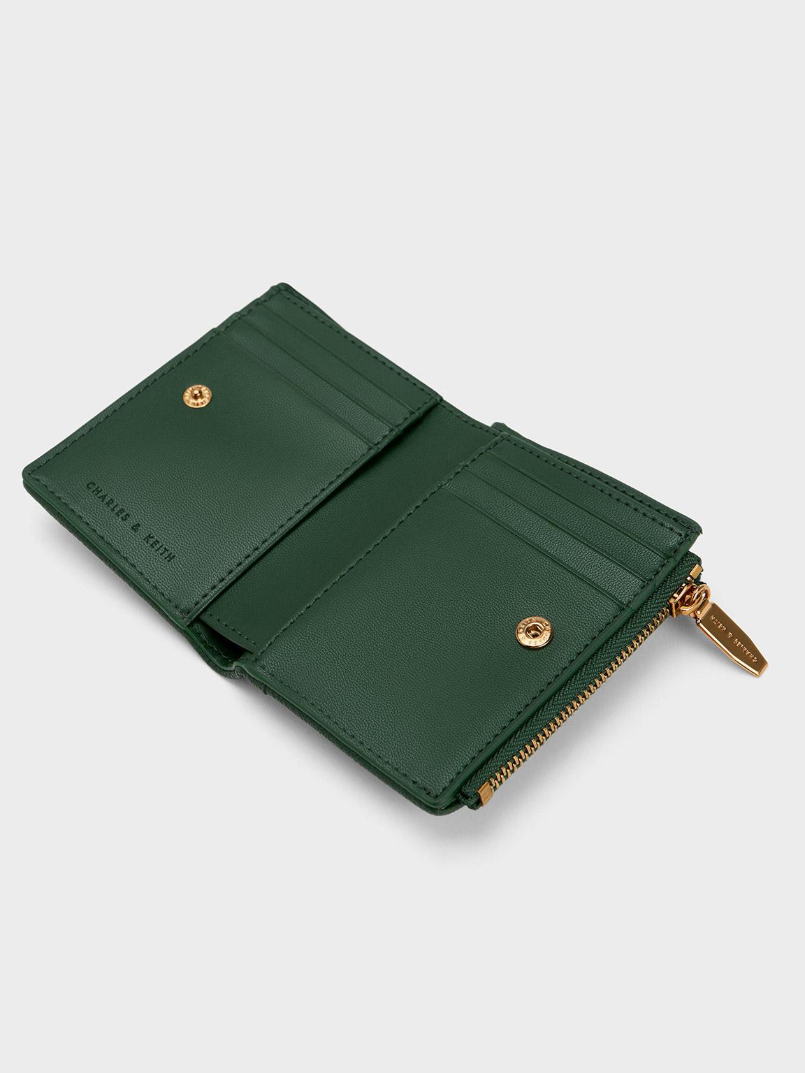 Charles & Keith Cayce Short Wallet in Green