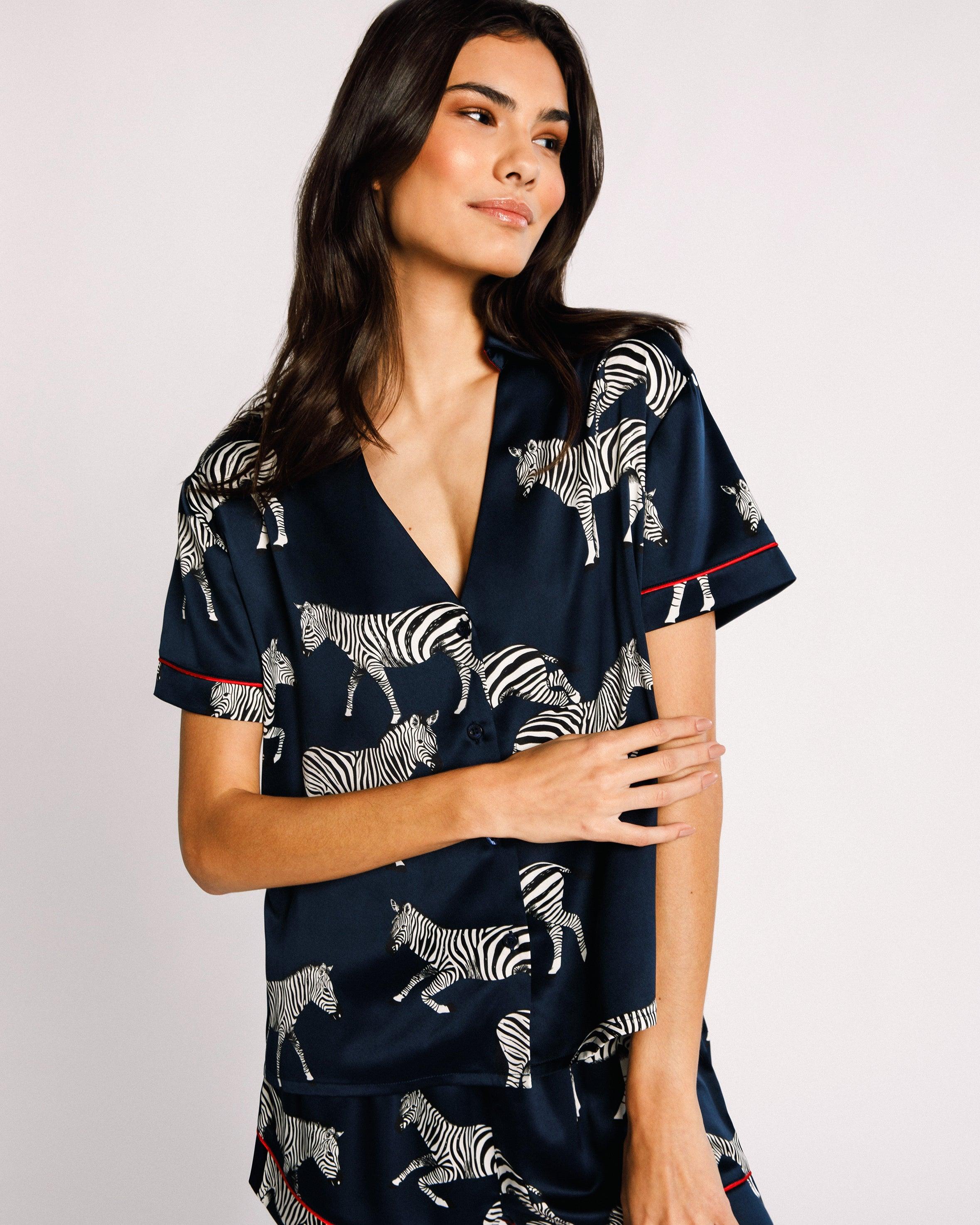 Chelsea Peers NYC Satin Navy Zebra Print in Blue | Lyst