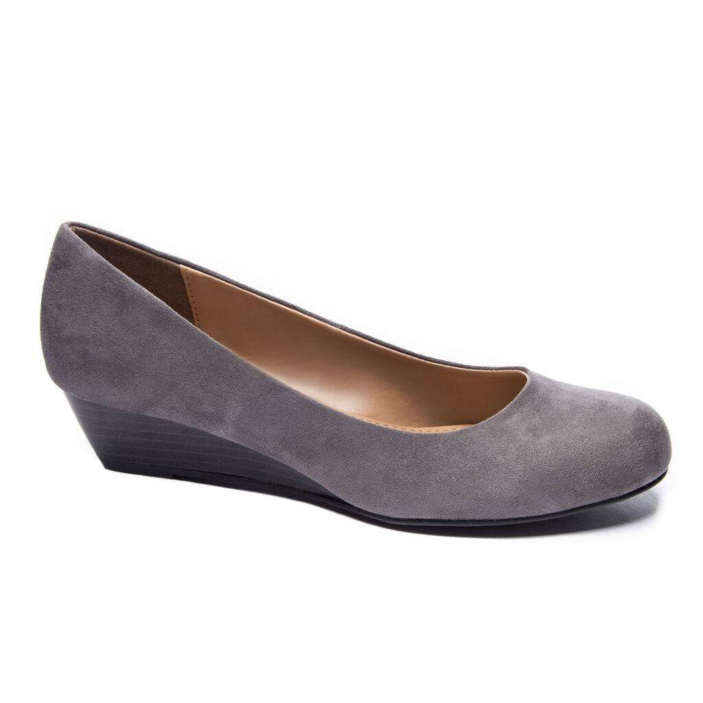 Chinese Laundry Marcie Wedge Pump in 