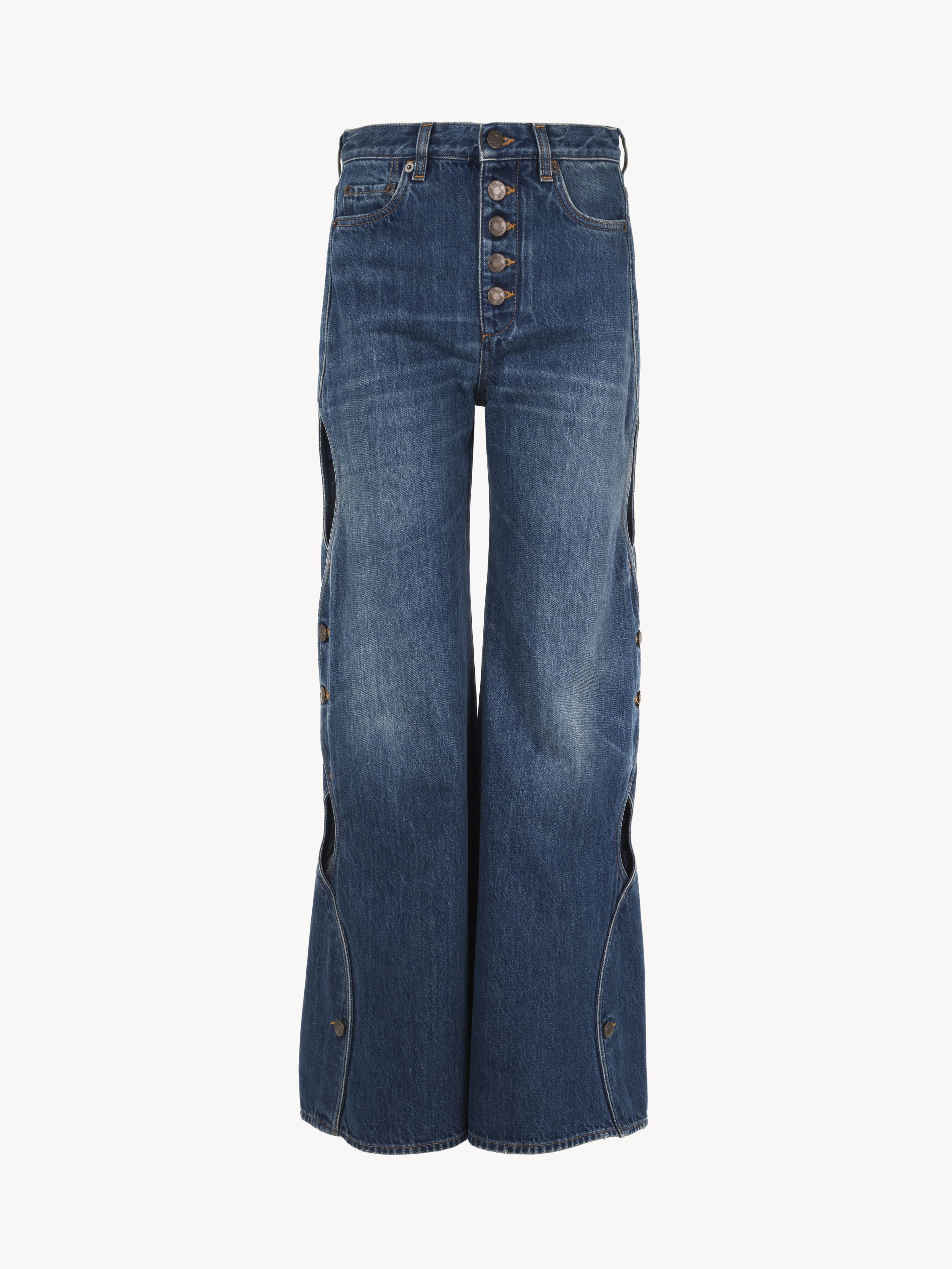 デニム・ジーパン CHLOE | CROPPED WIDE LEG DENIM JEANS NIGHT BLUE Chloé Cropped Cut-out Scallop Jeans In Denim in Blue | Lyst