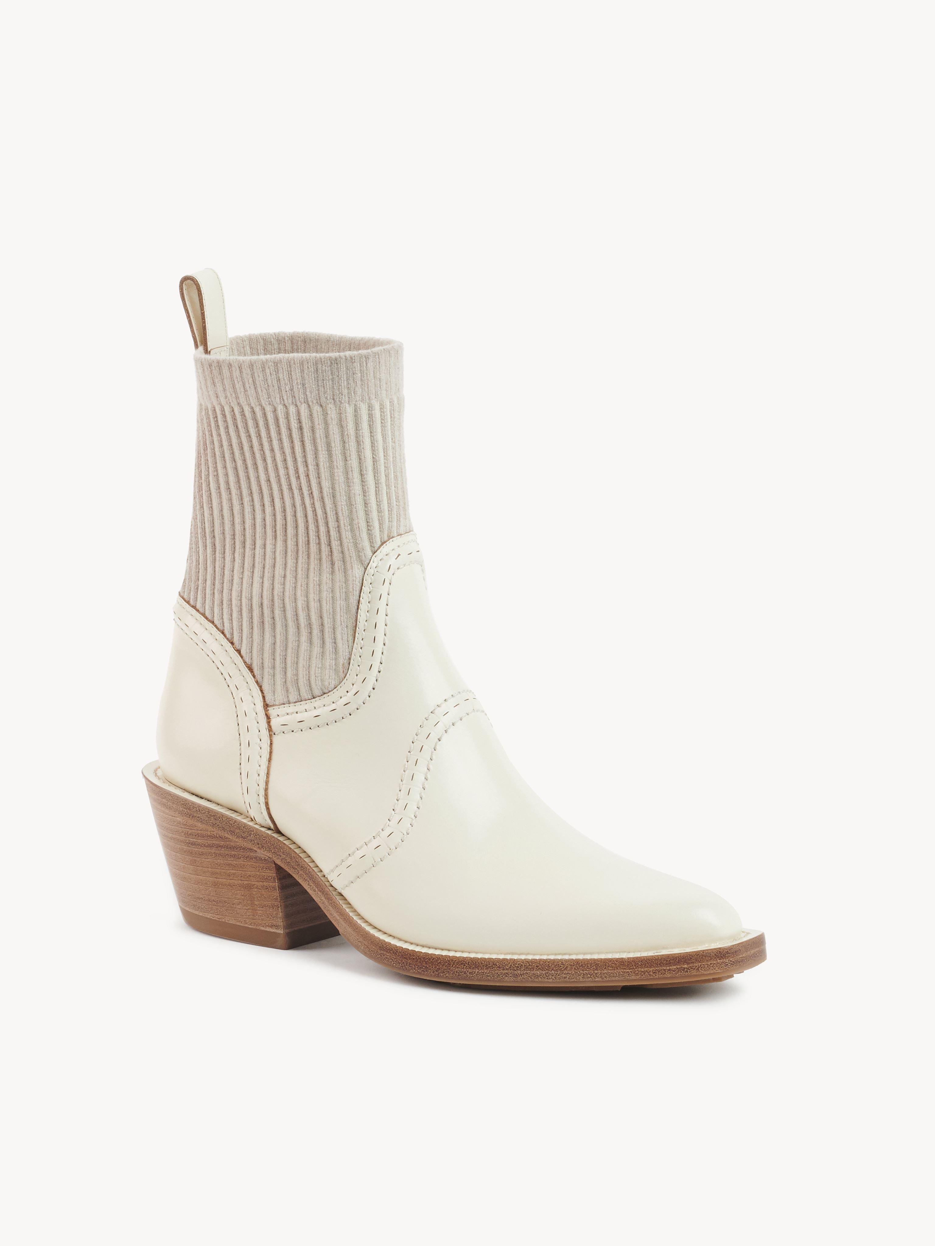 Chloé Nellie Texan Ankle Boot in White | Lyst