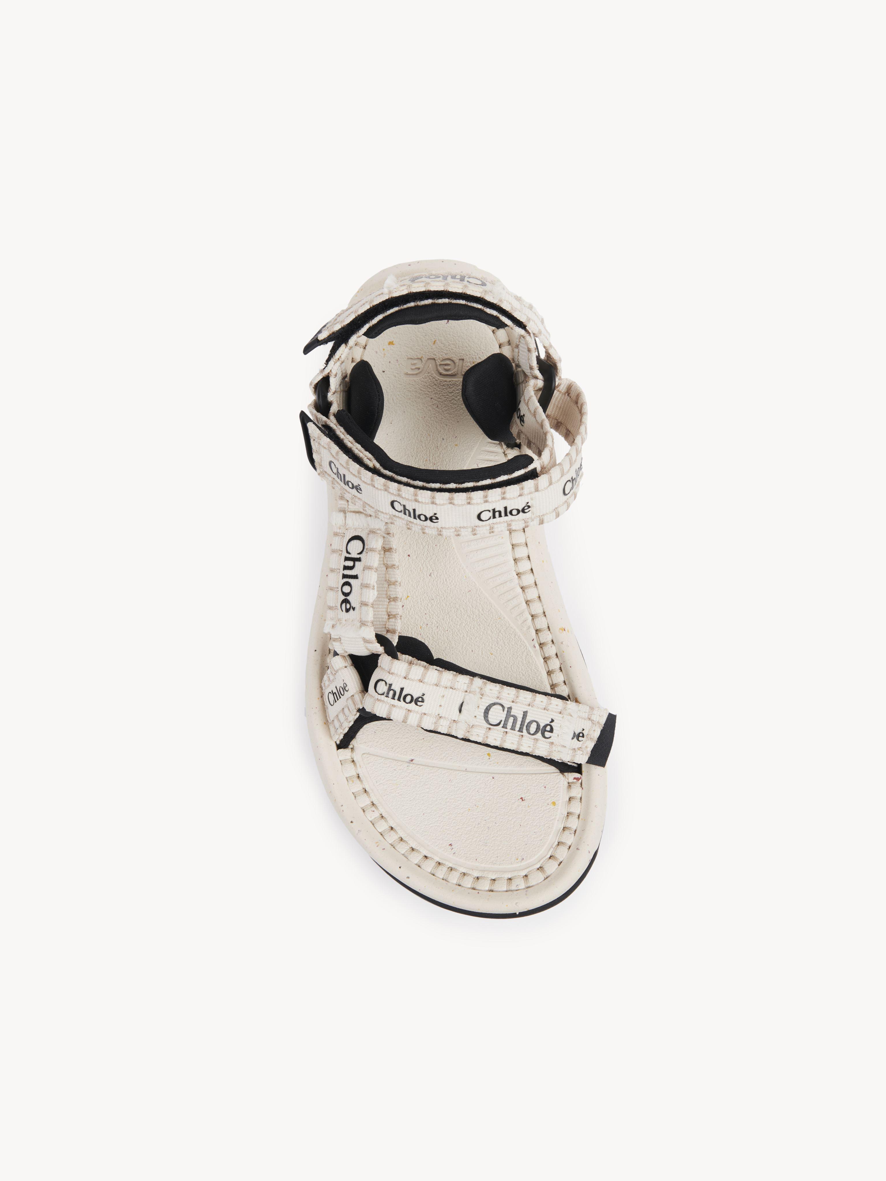 outlet【Chloe】TEVA☆Natural white ロゴ フラットサンダル Chloé | Teva natural white sandals | Savannahs