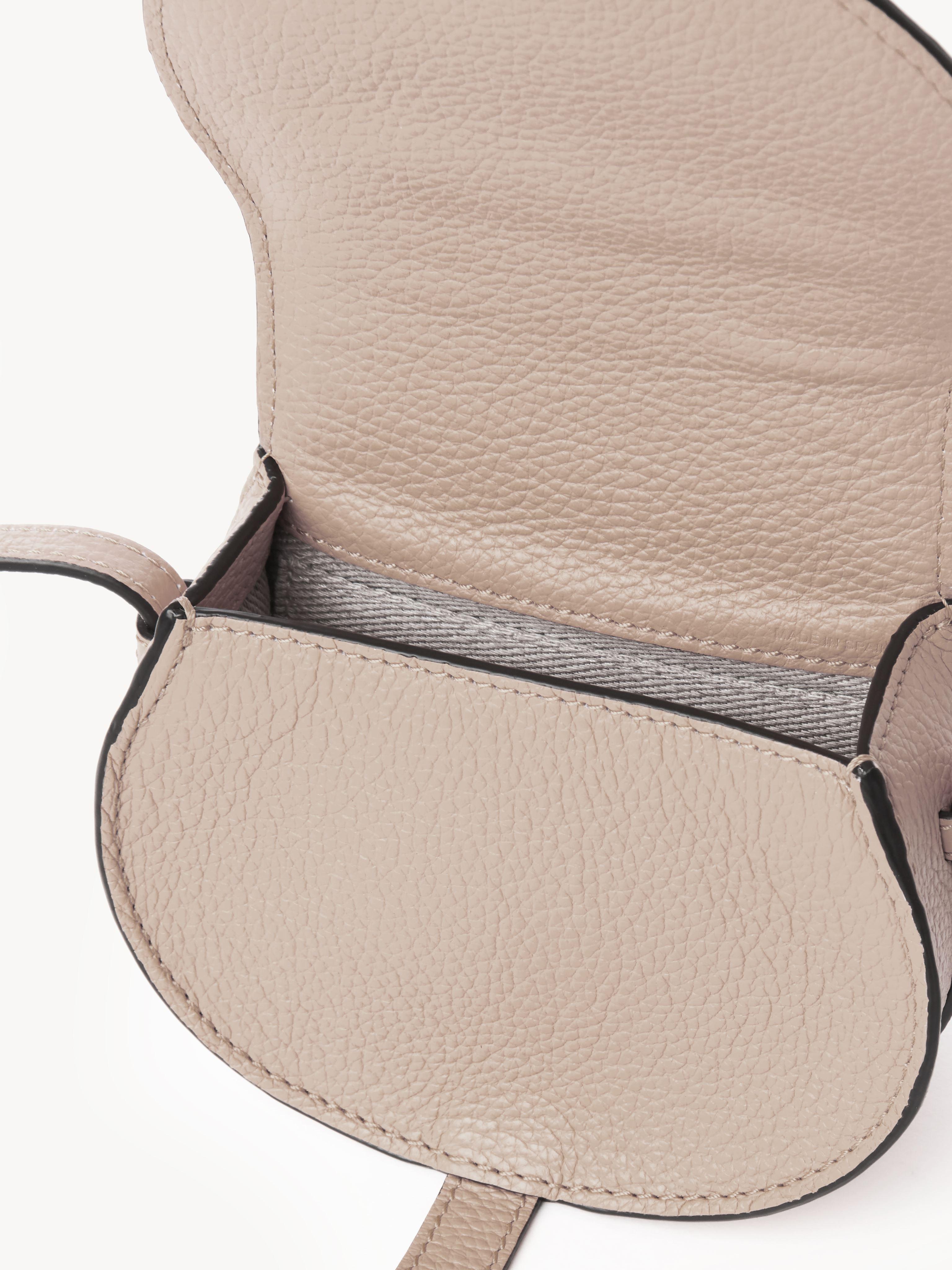 Chloé 'marcie' Phone Pouch On A Strap in Natural