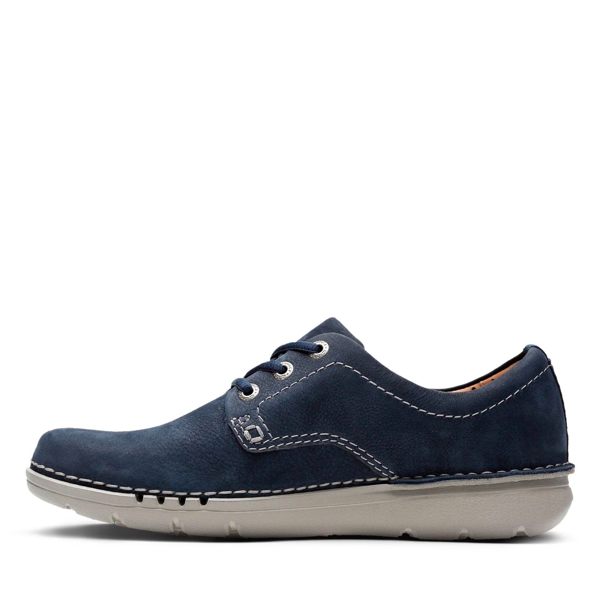 clarks unnature plain