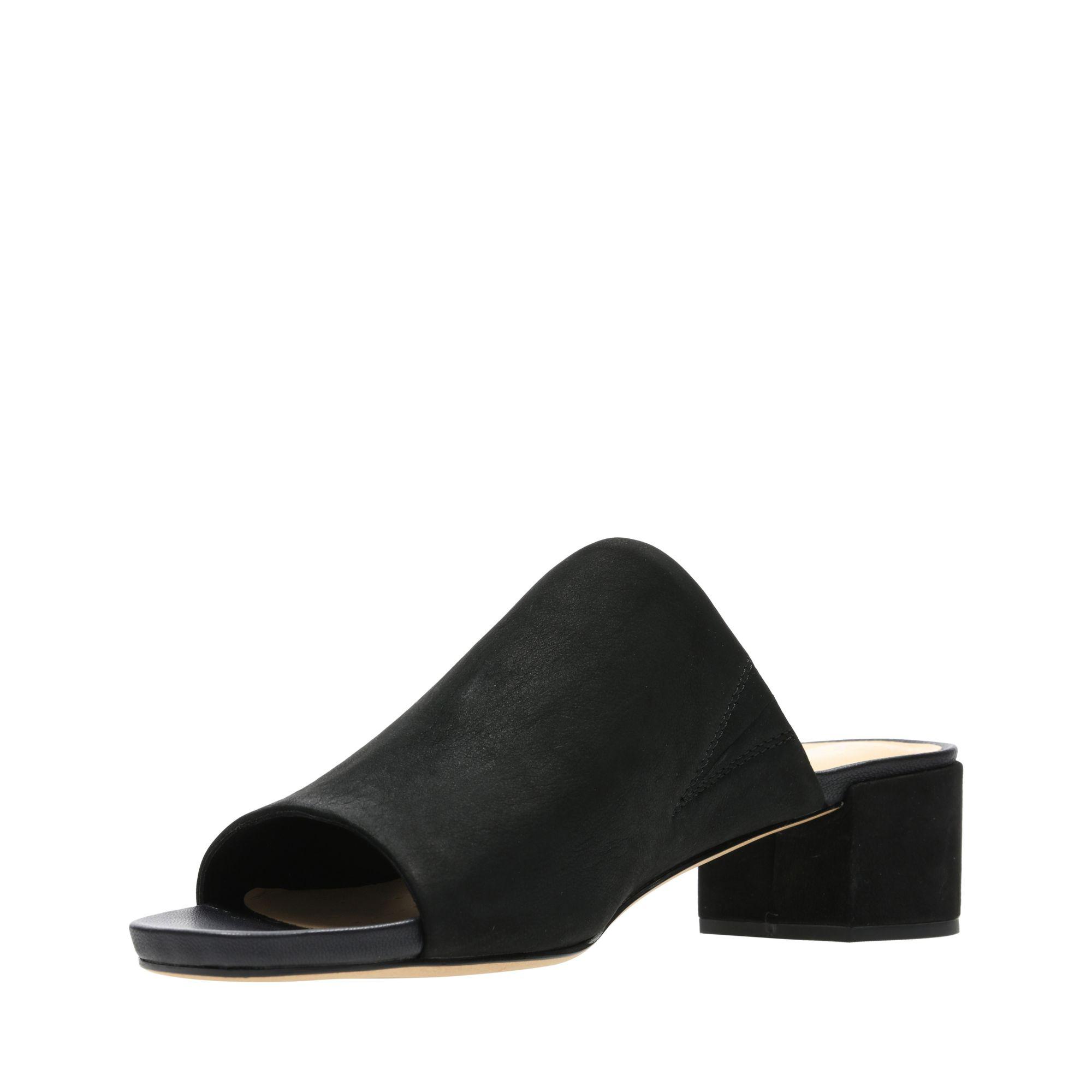 orabella daisy clarks