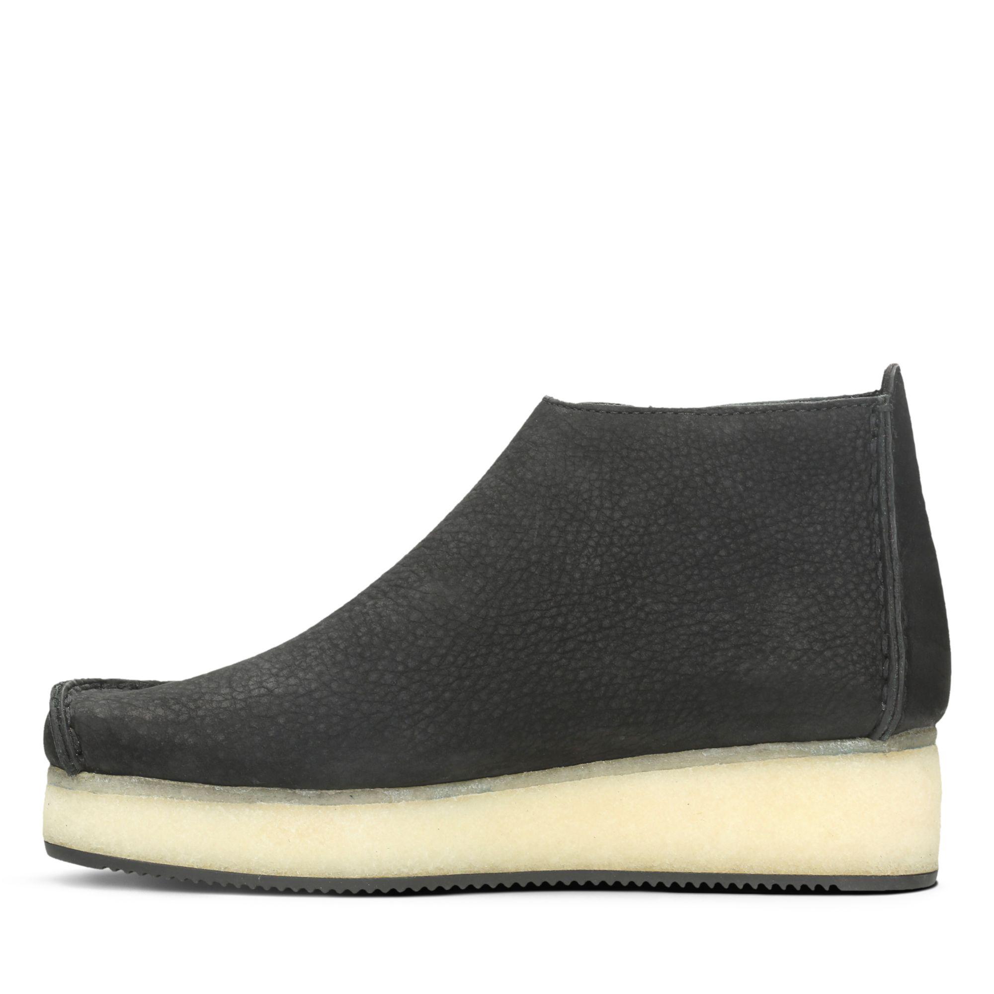 Clarks Lace Lugger Wedge in Black 