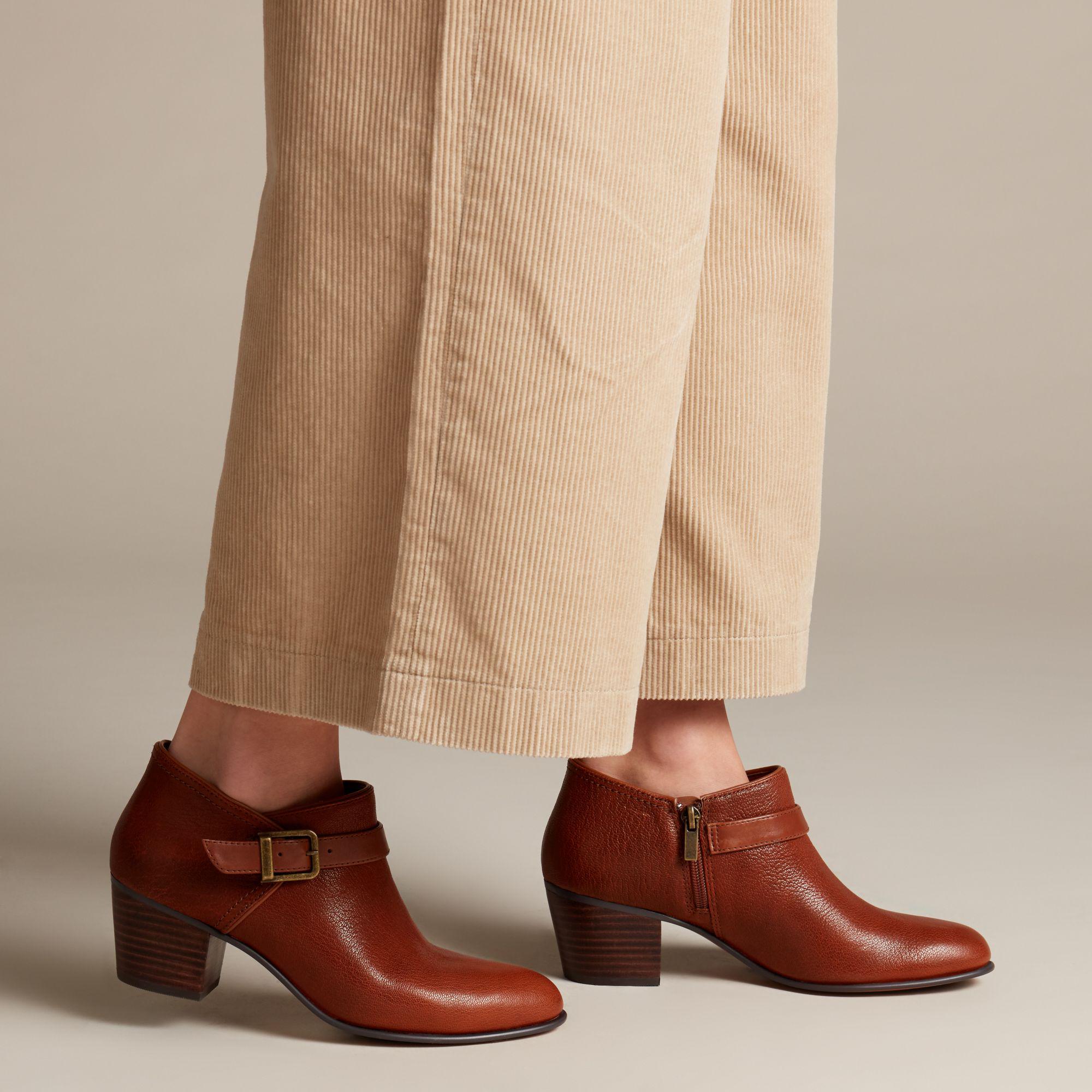 clarks maypearl milla ankle boot