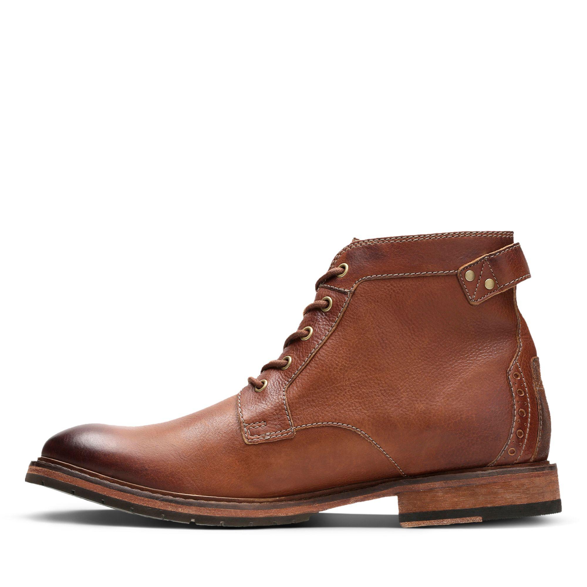 clarkdale bud dark tan leather