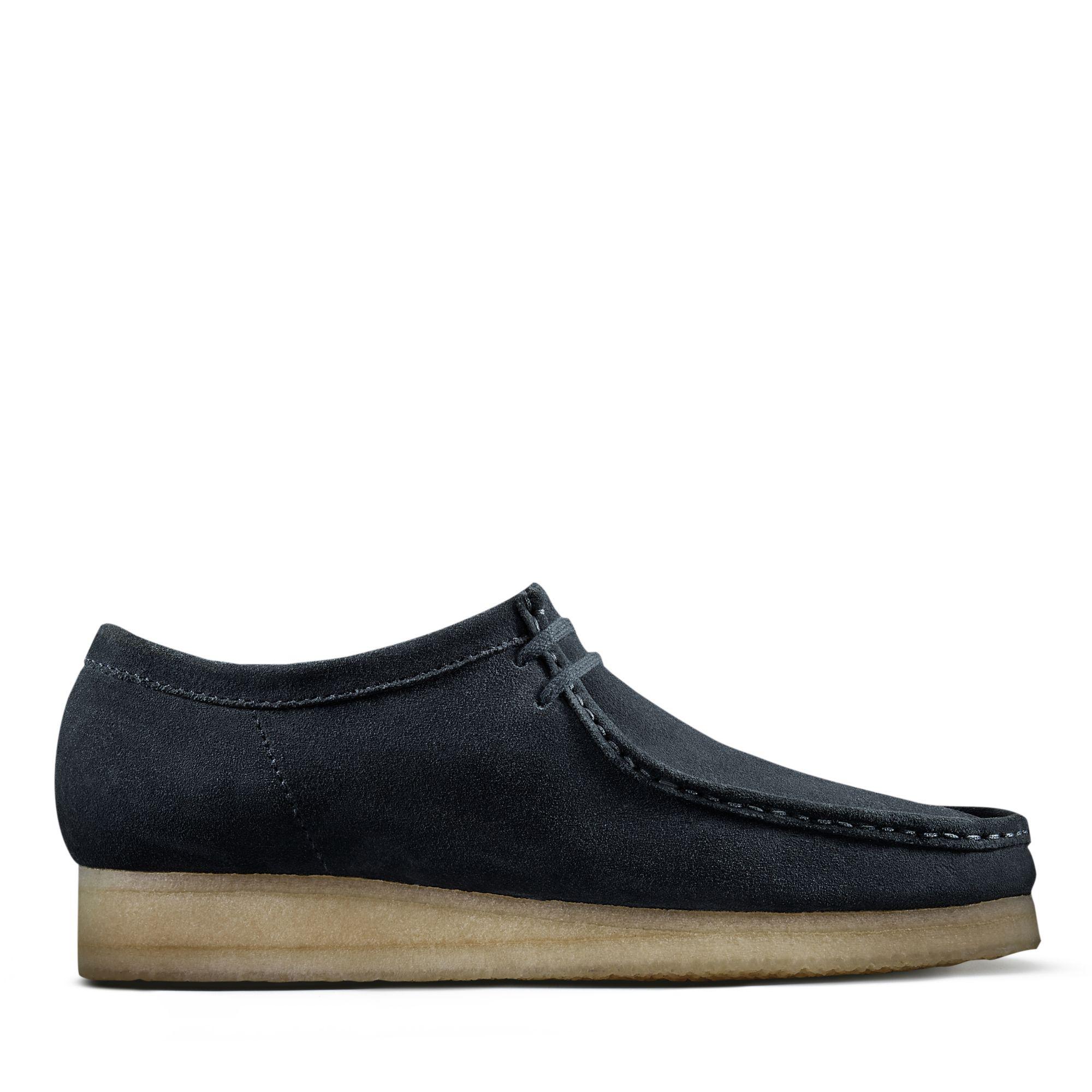 navy blue wallabees