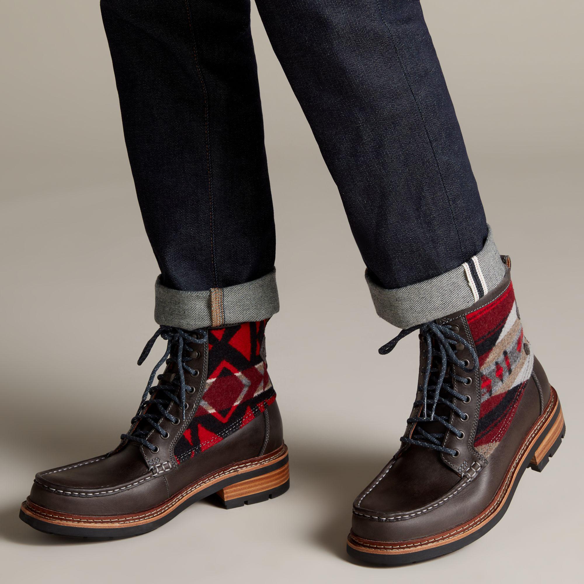 ottawa peak clarks boots