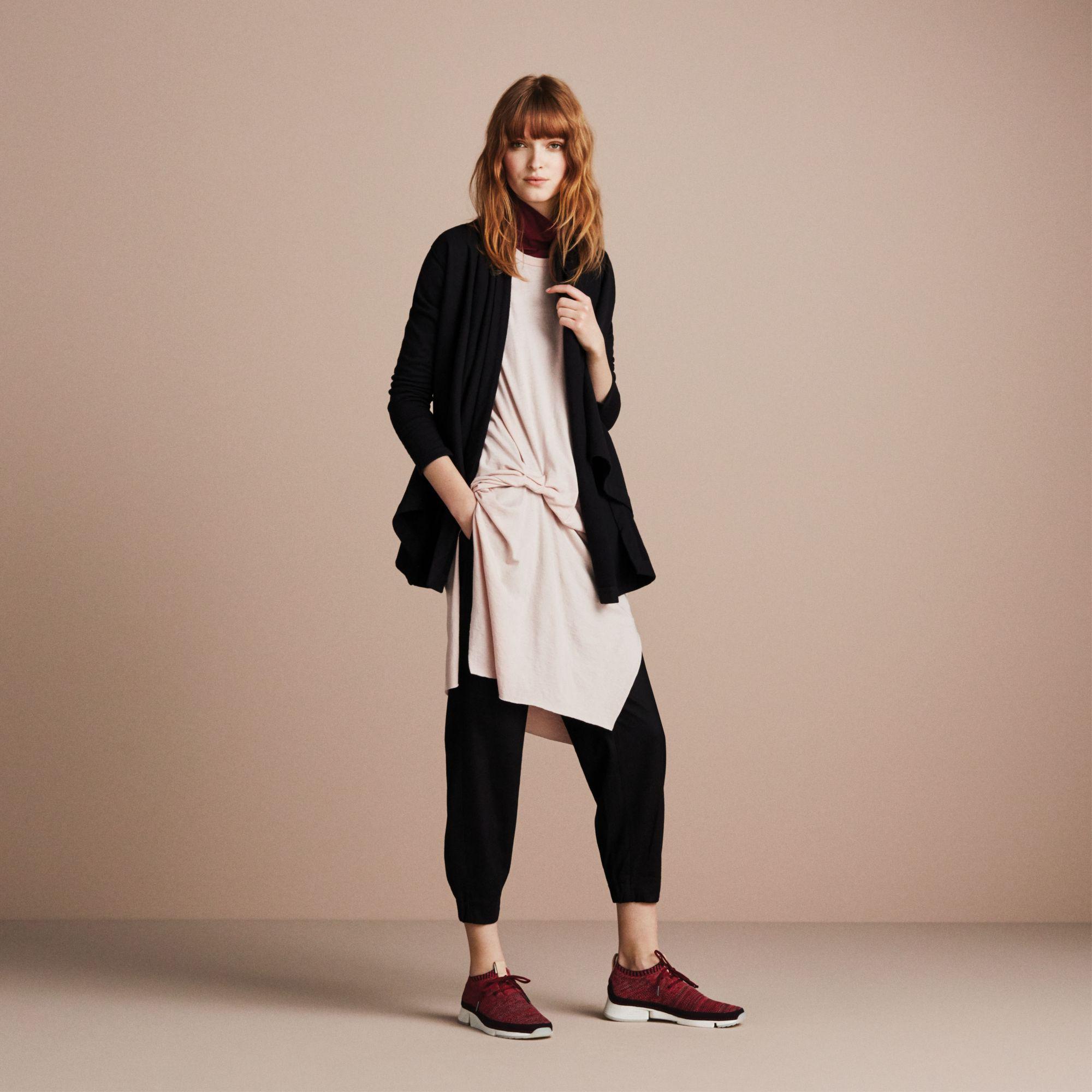 CLARKS Womens Tri Native