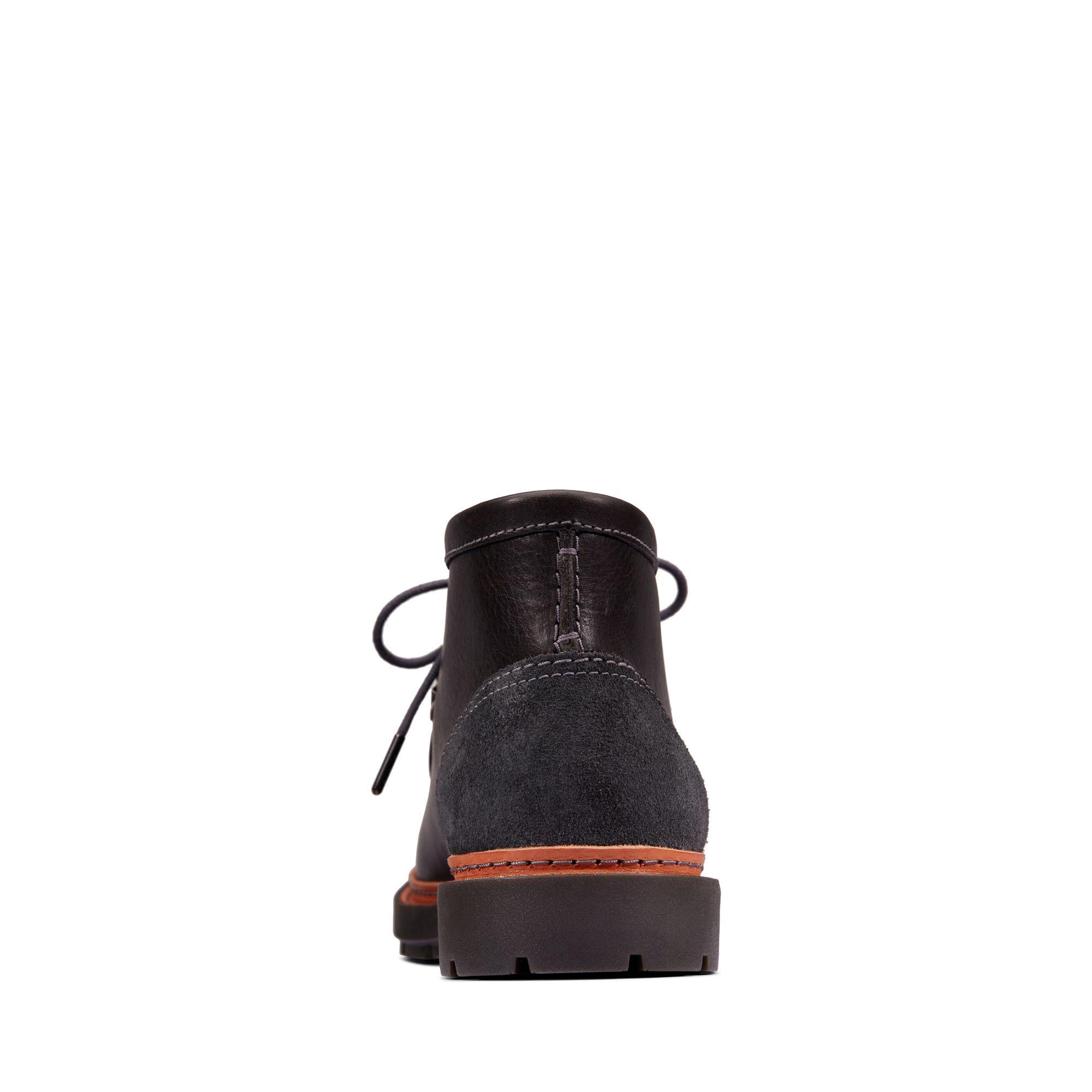 clarks trace ramble boots