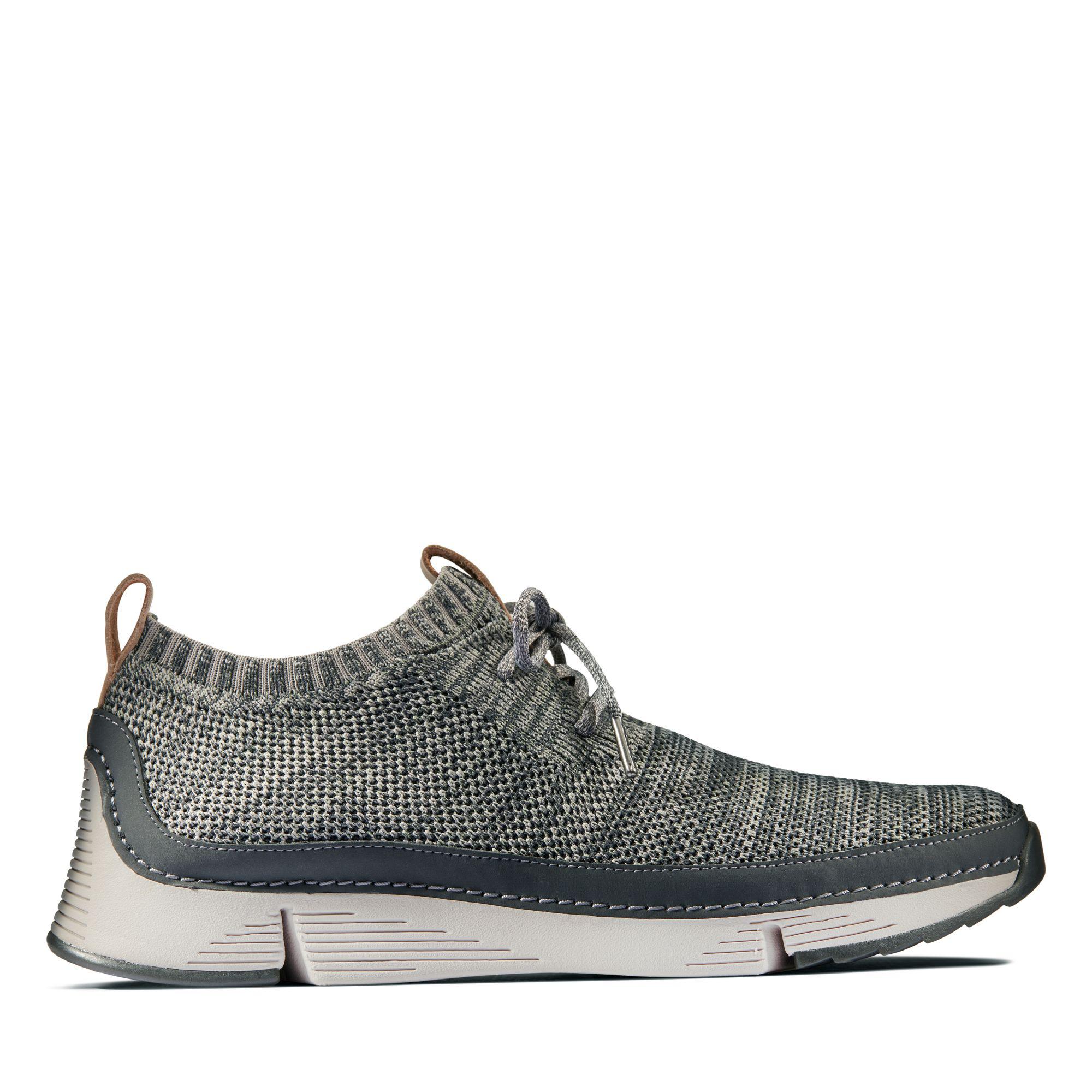 tri native clarks