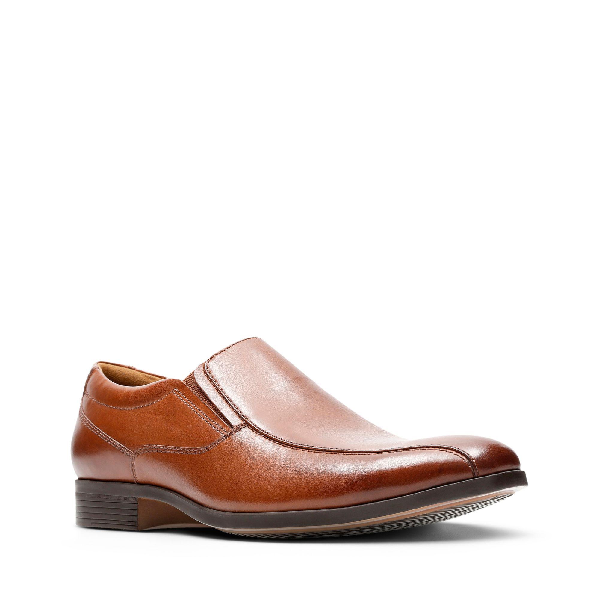 Clarks Leather Conwell Step in Tan 