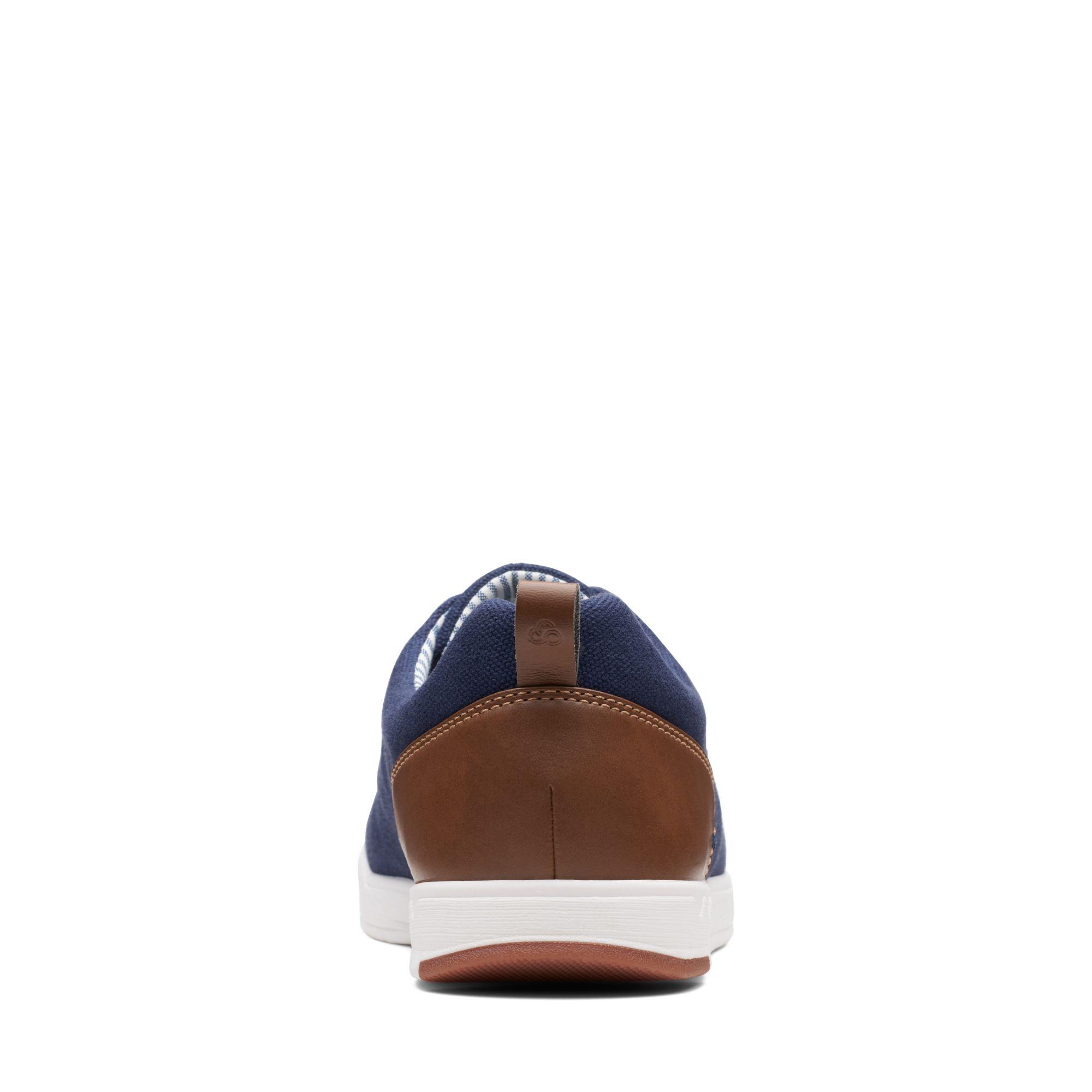 clarks step isle crew