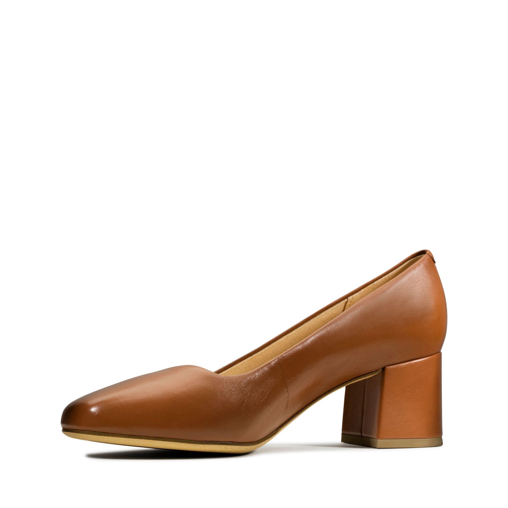 Clarks Leather Sheer Rose in Tan Leather (Brown) - Lyst