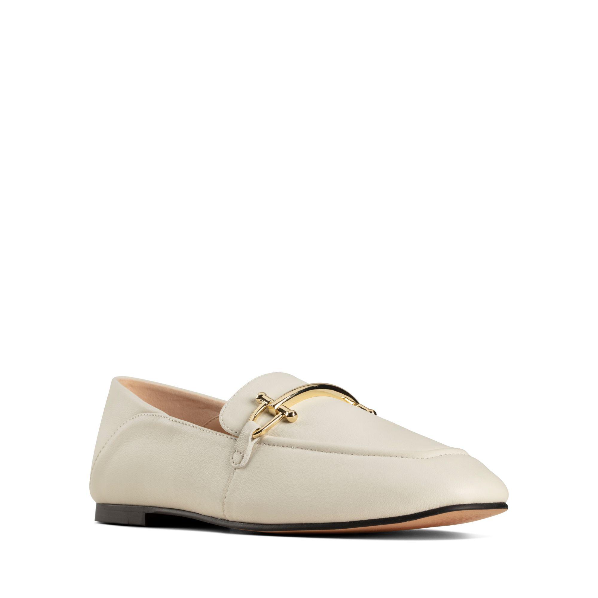 clarks pure tone loafer