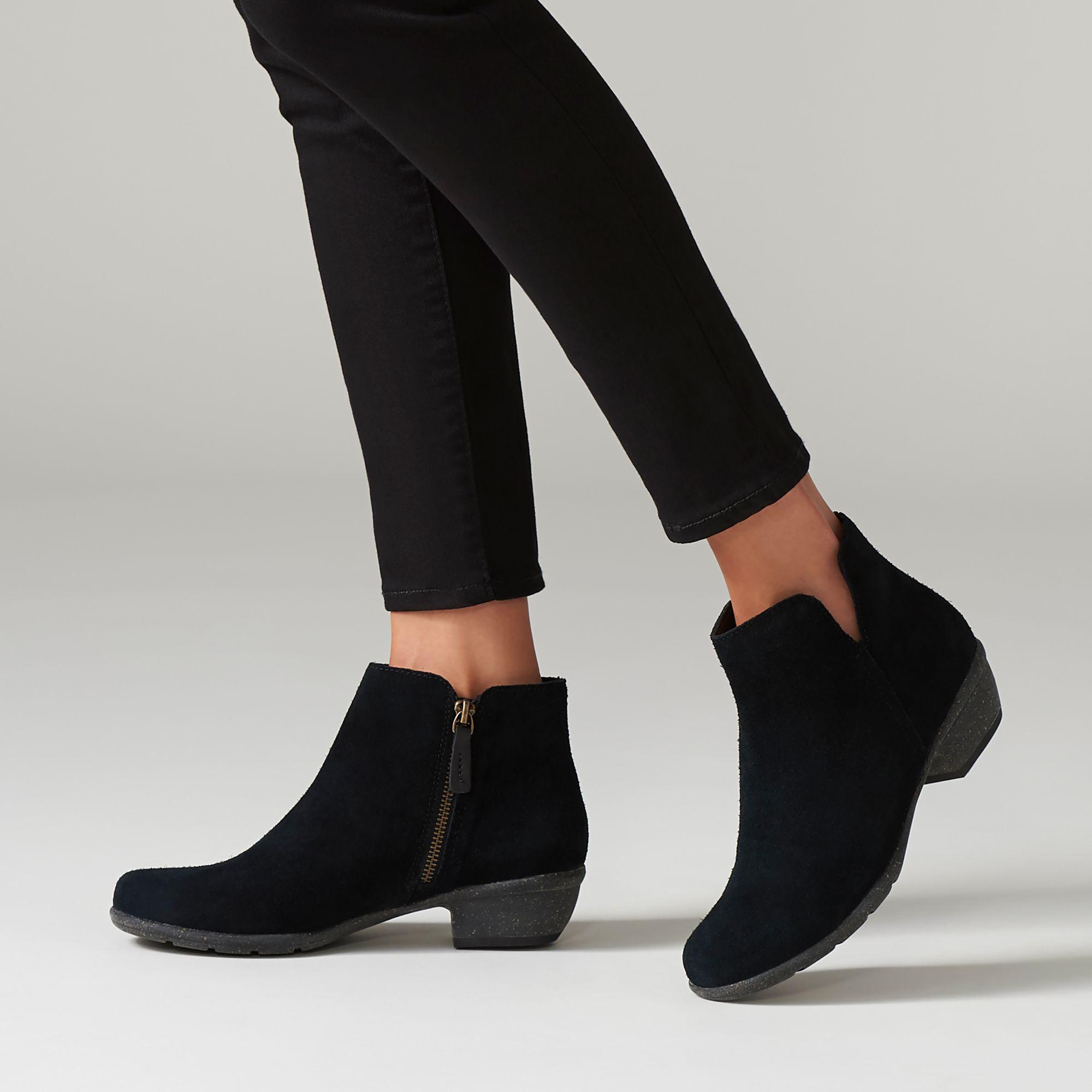 clarks wilrose frost bootie b897e5