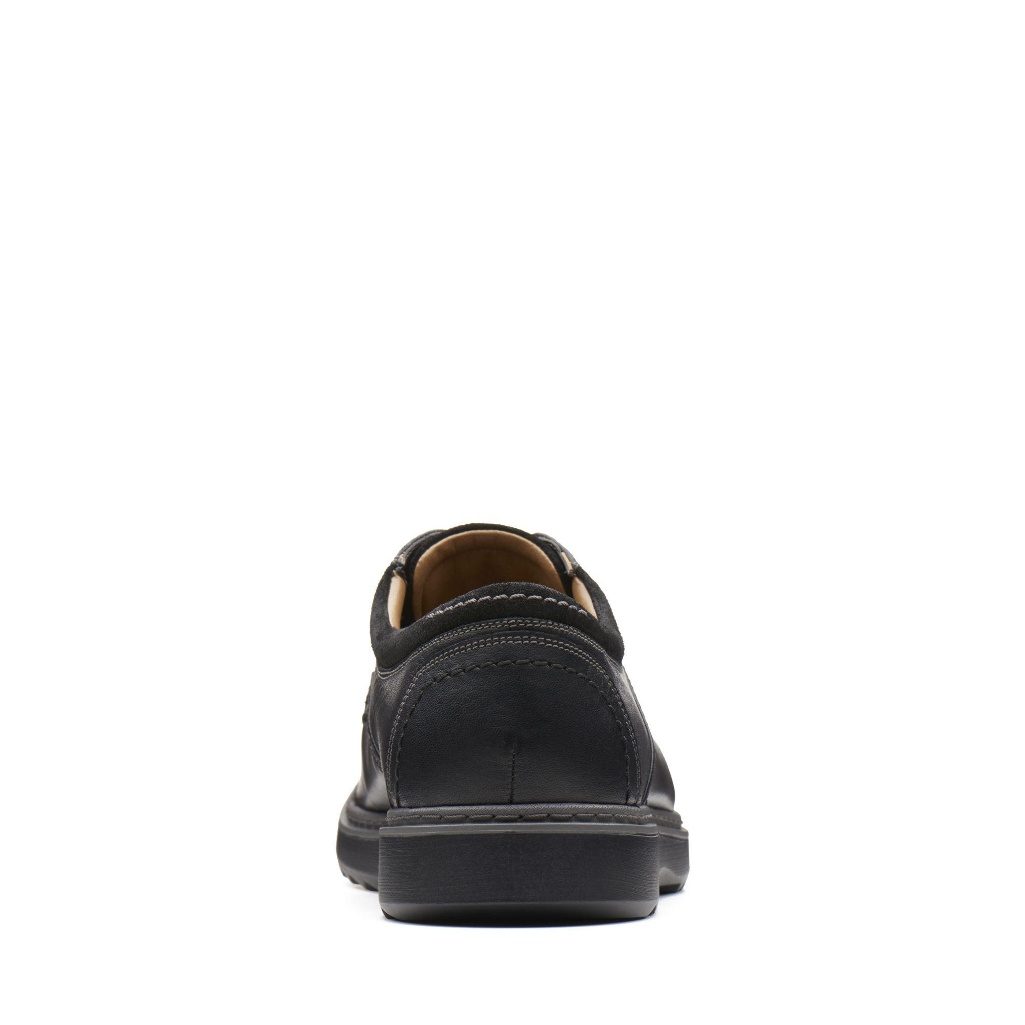 clarks un geo lace black