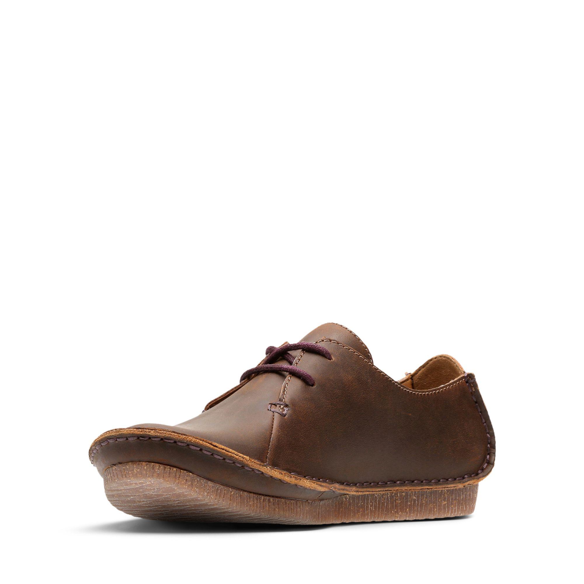 Clarks Leather Janey Mae in Brown - Lyst