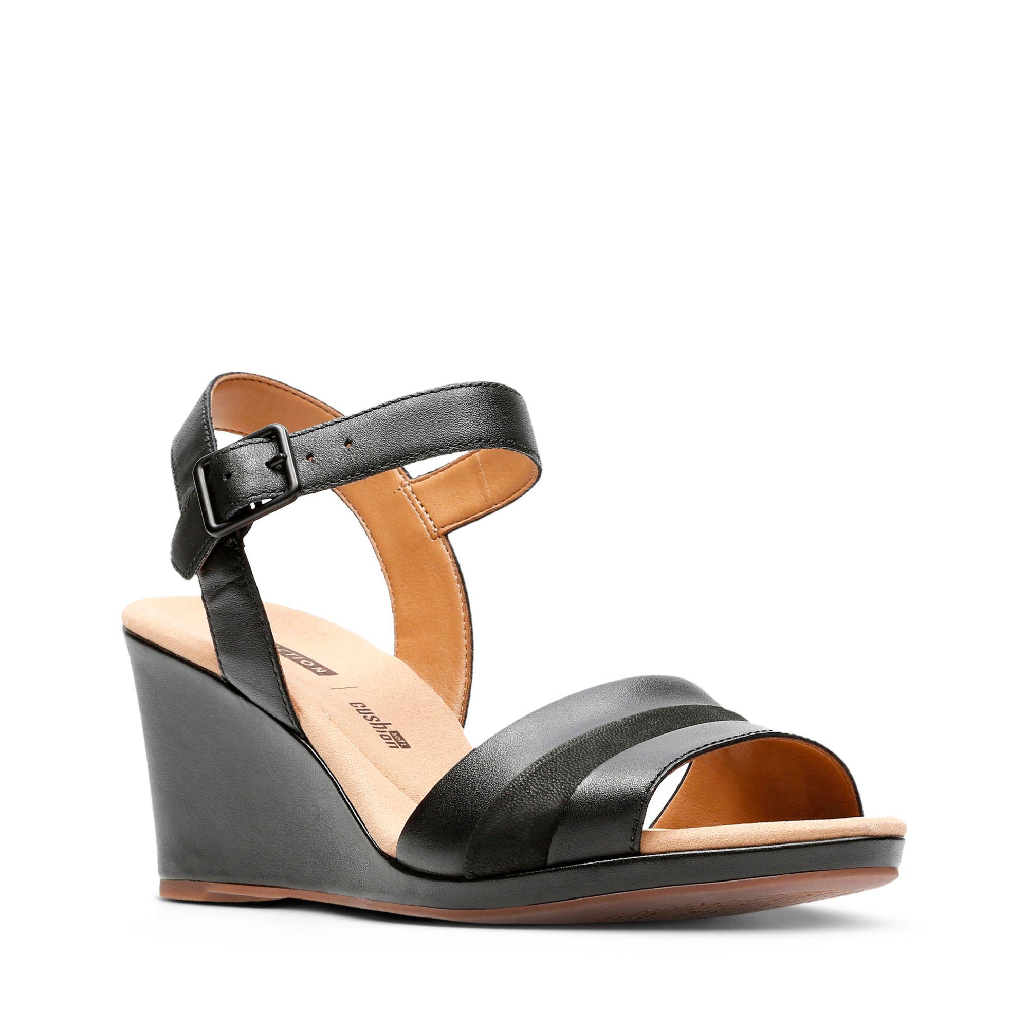 clarks black wedges