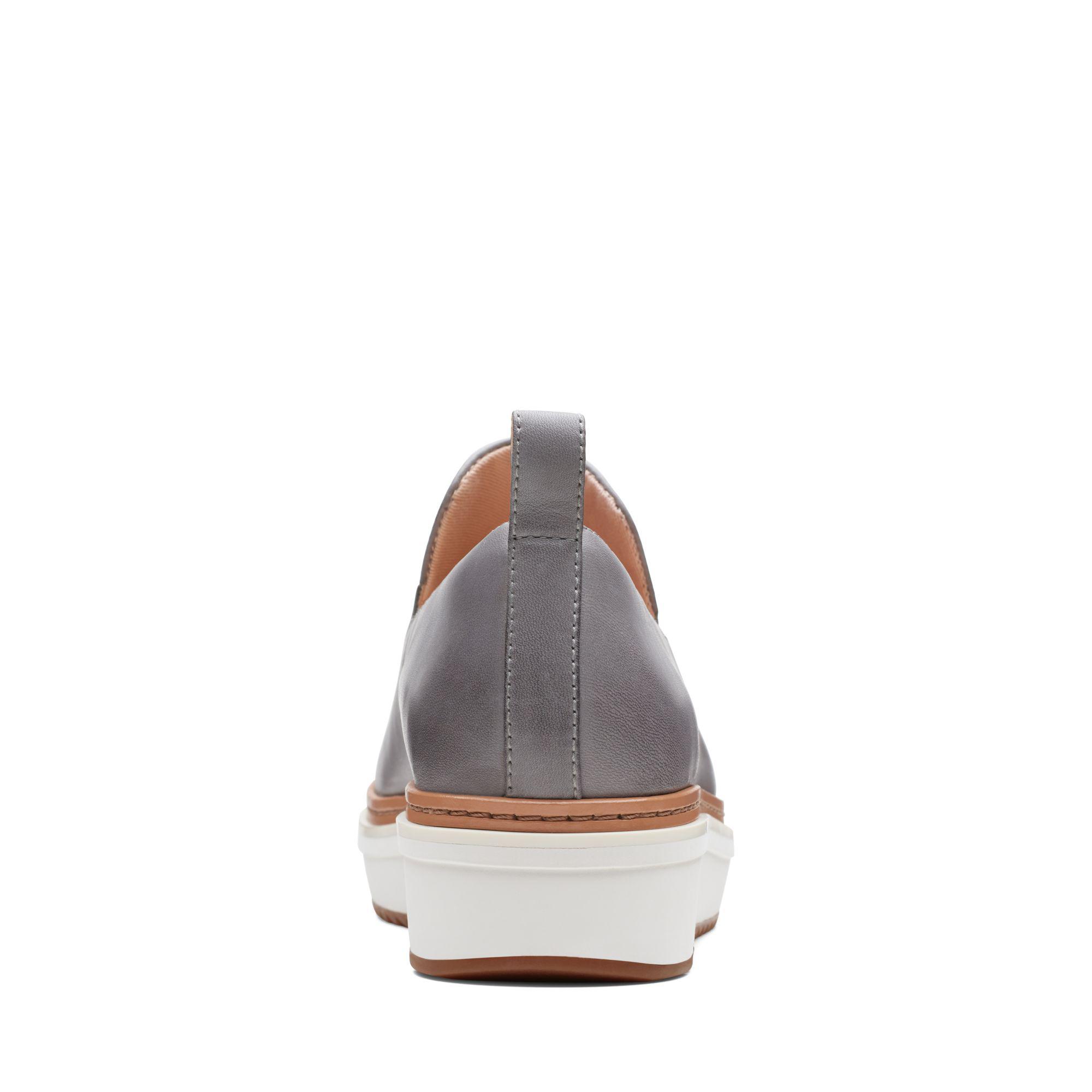 clarks teadale genna