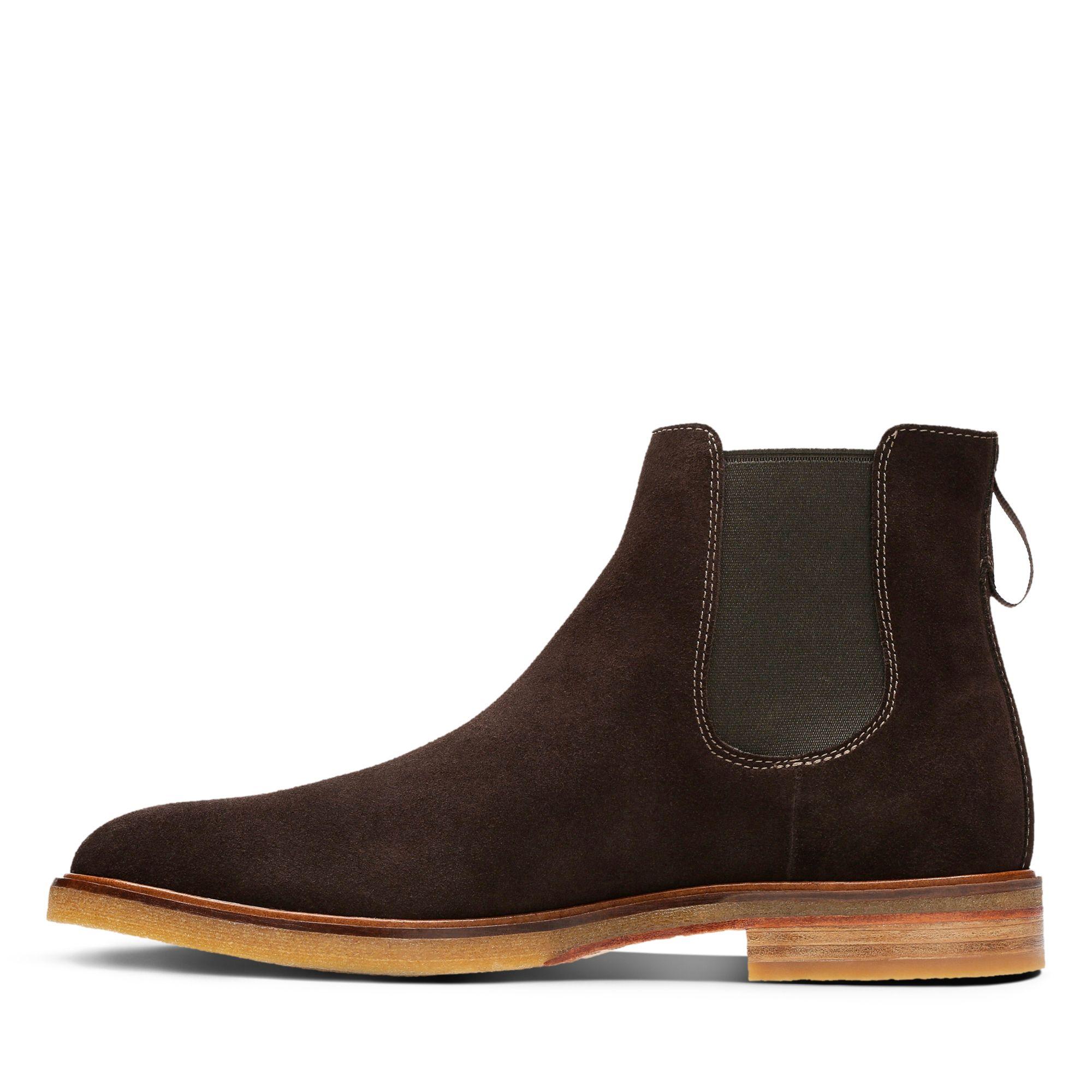 clarkdale gobi tobacco suede