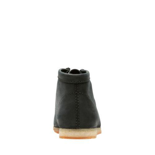 wallabee step boot