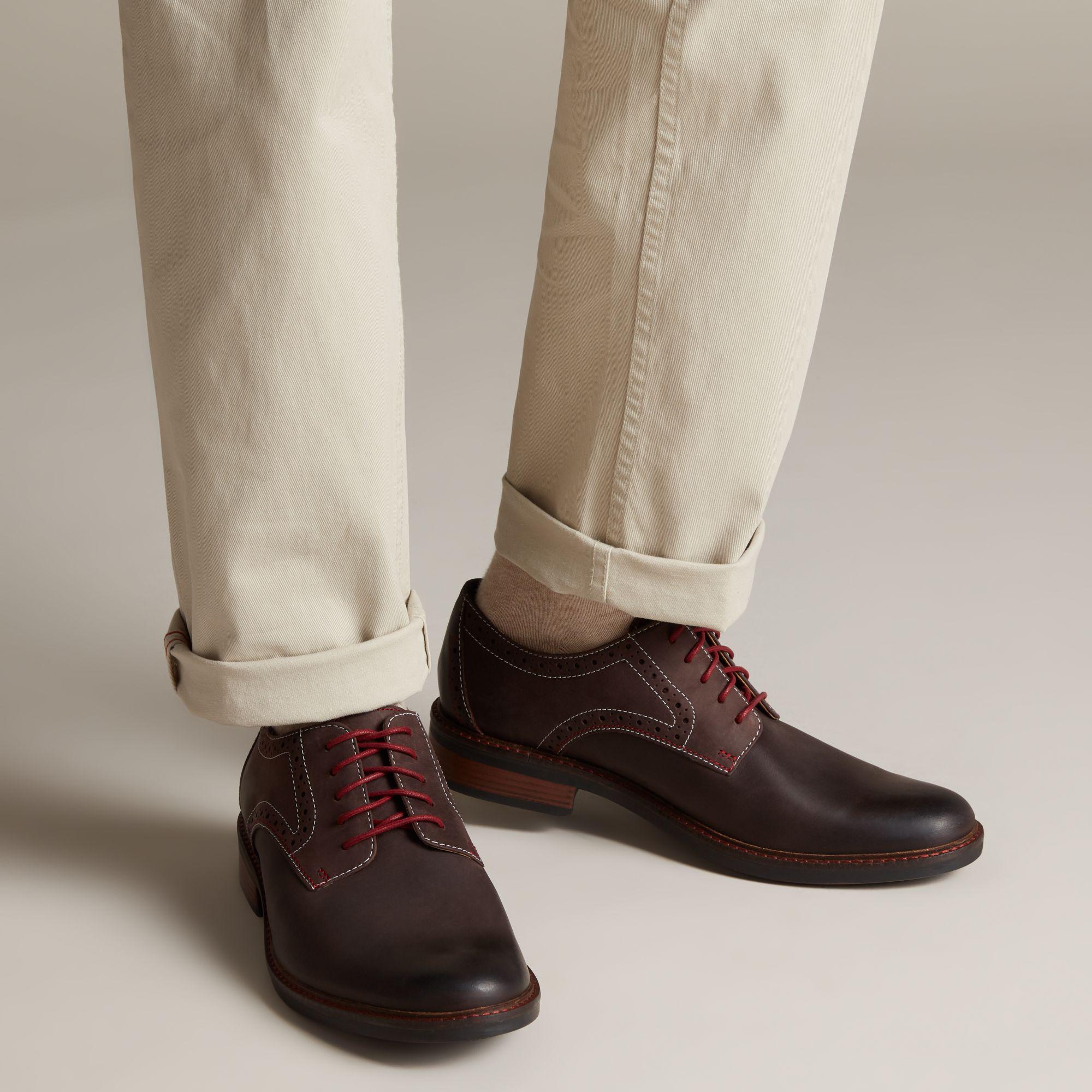 clarks maxton plain