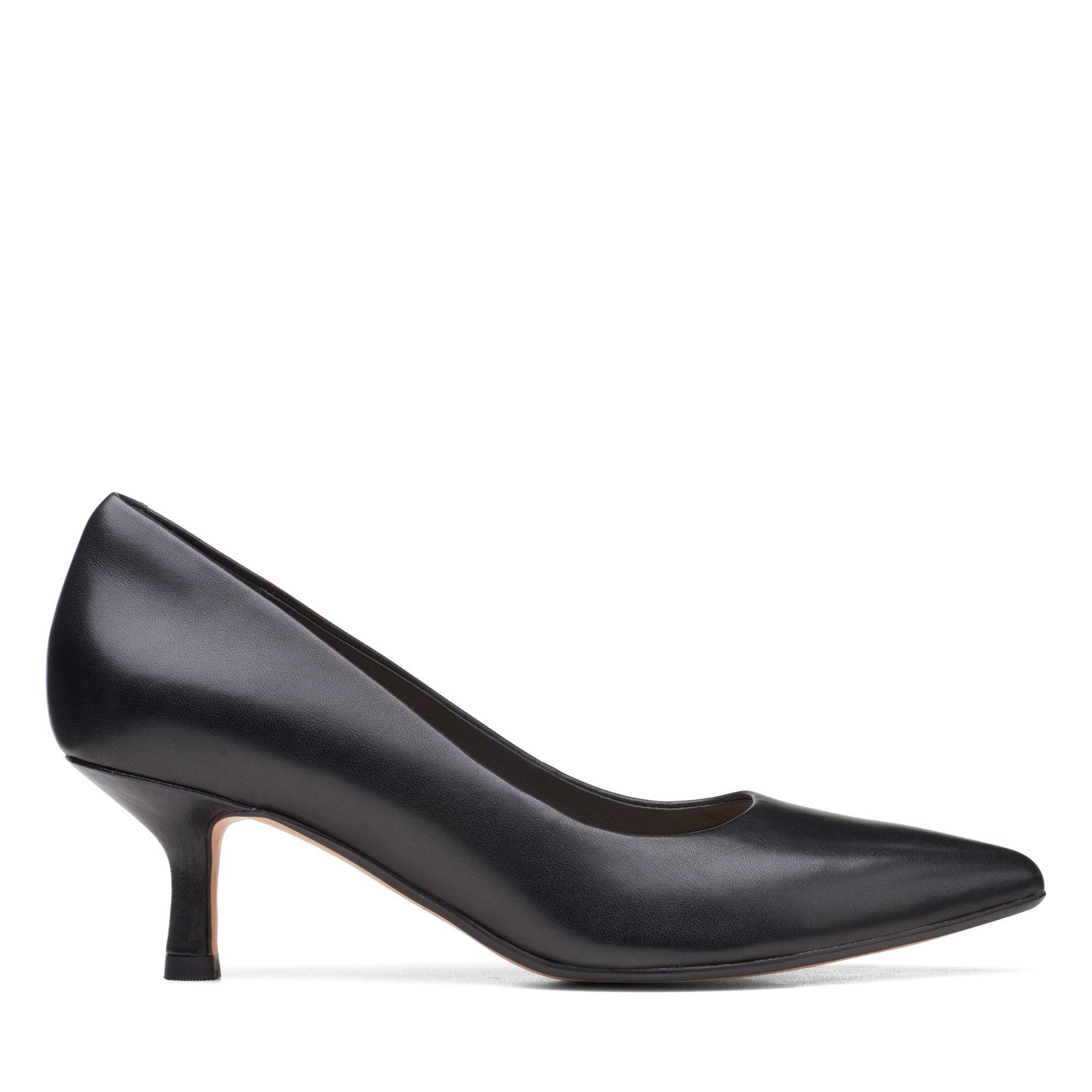 Clarks Violet 55 Rae in Black | Lyst