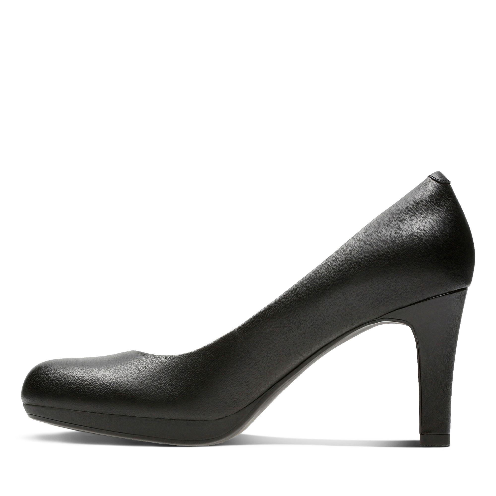 clarks adriel viola