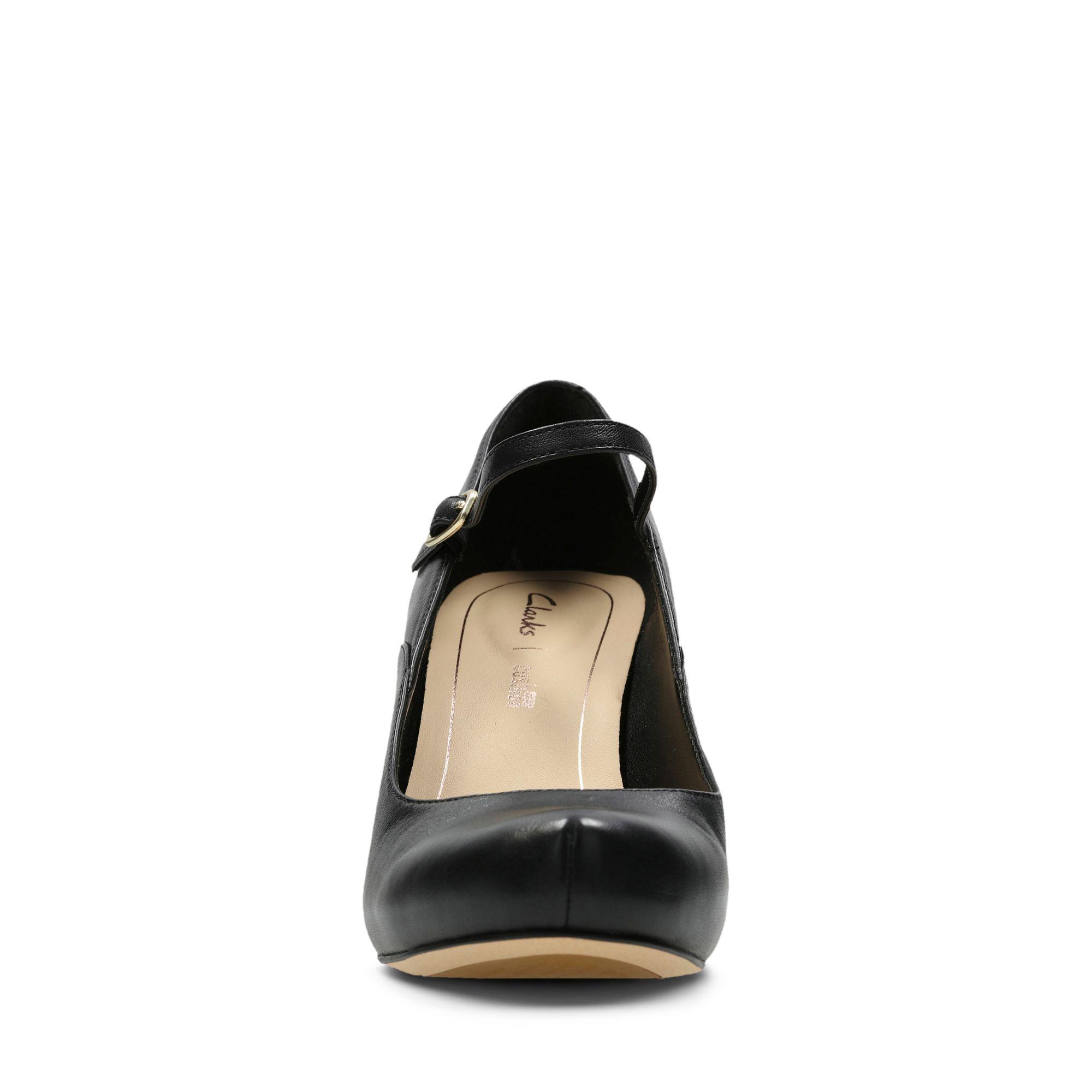 Clarks Leather Dalia Lily in Black Leather (Black) - Lyst