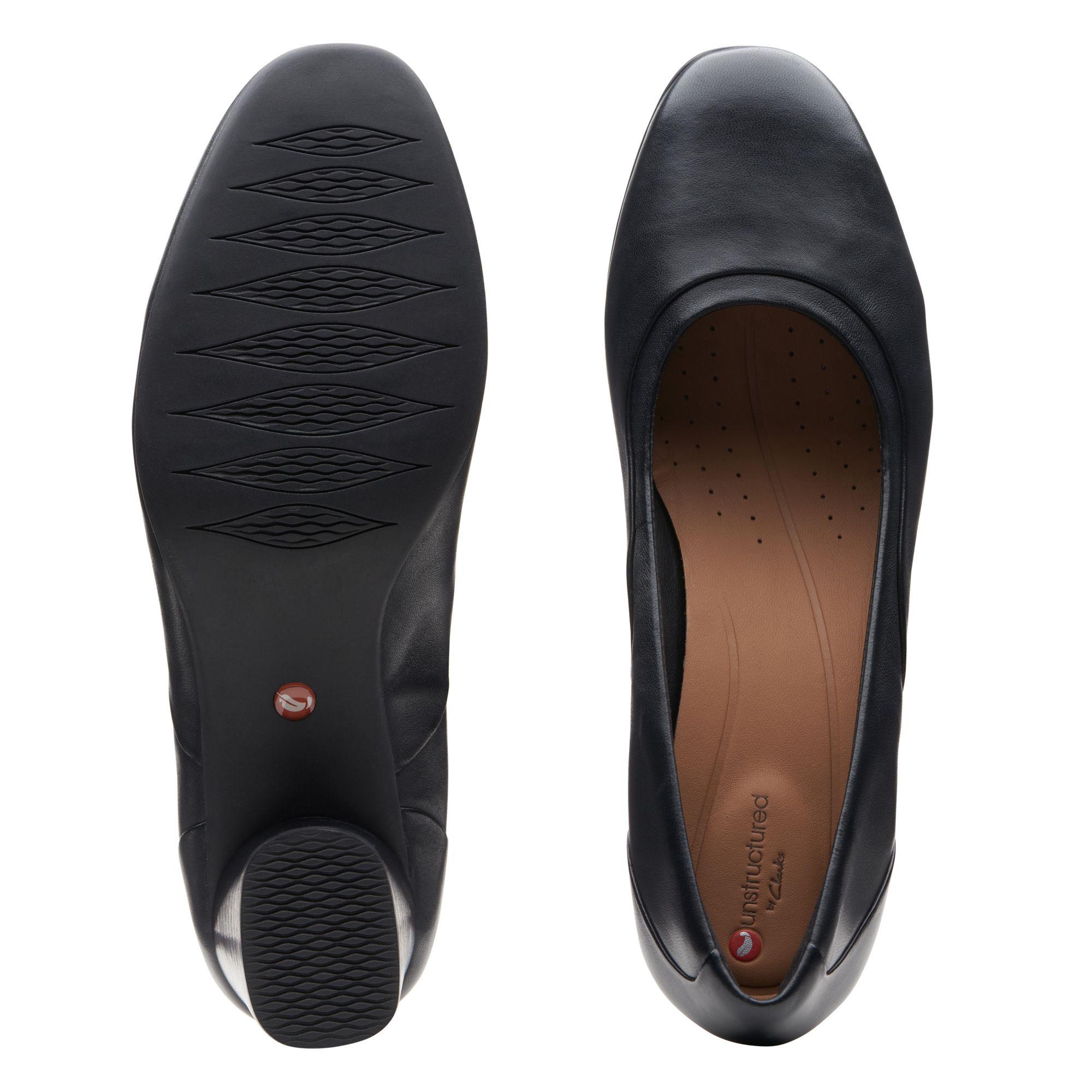 un cosmo strap clarks