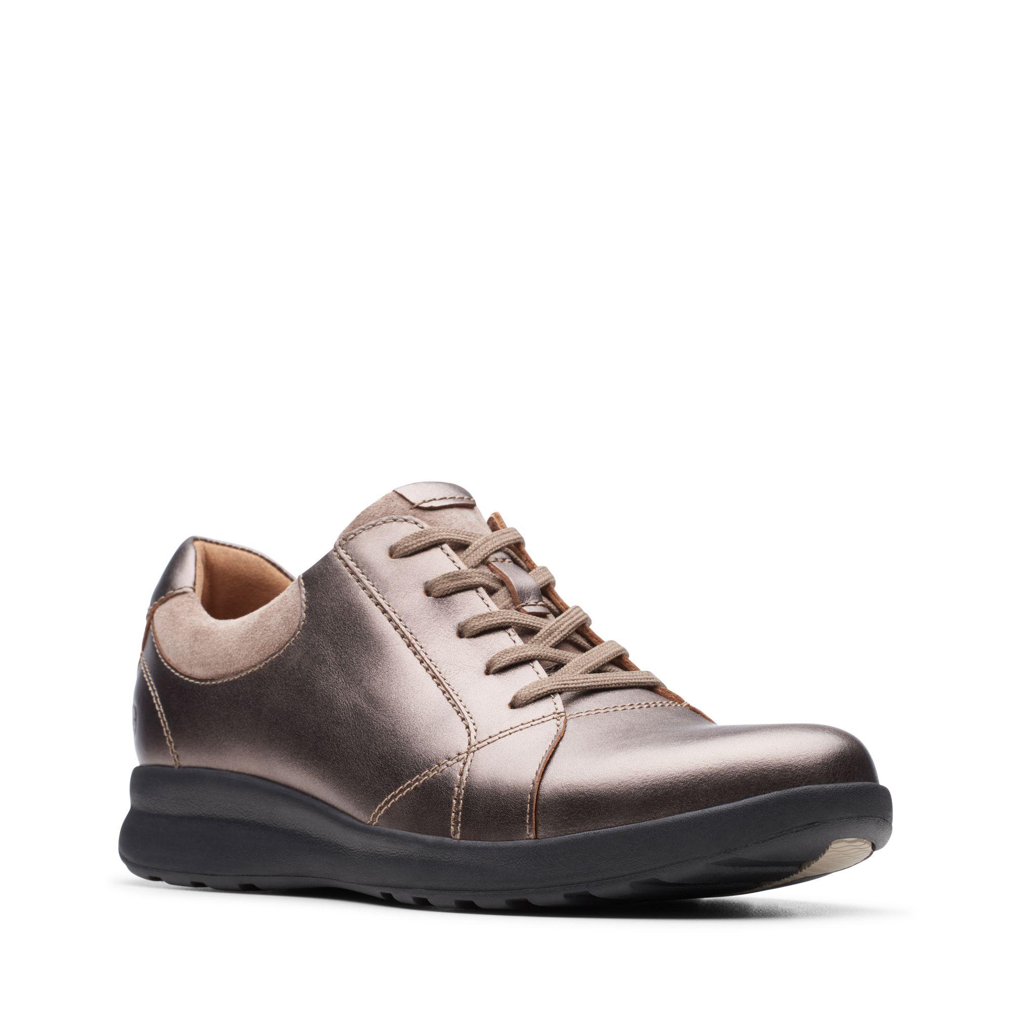 clarks un adorn lace pebble