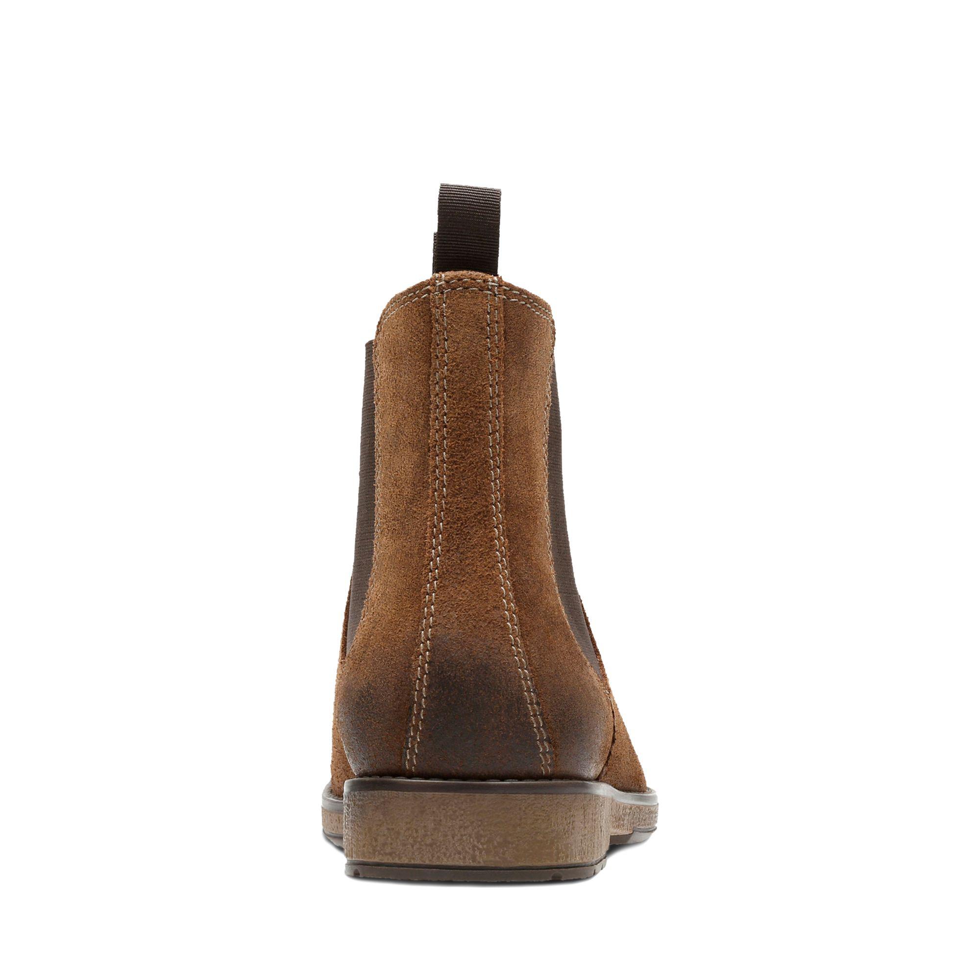 hinman suede chelsea boots