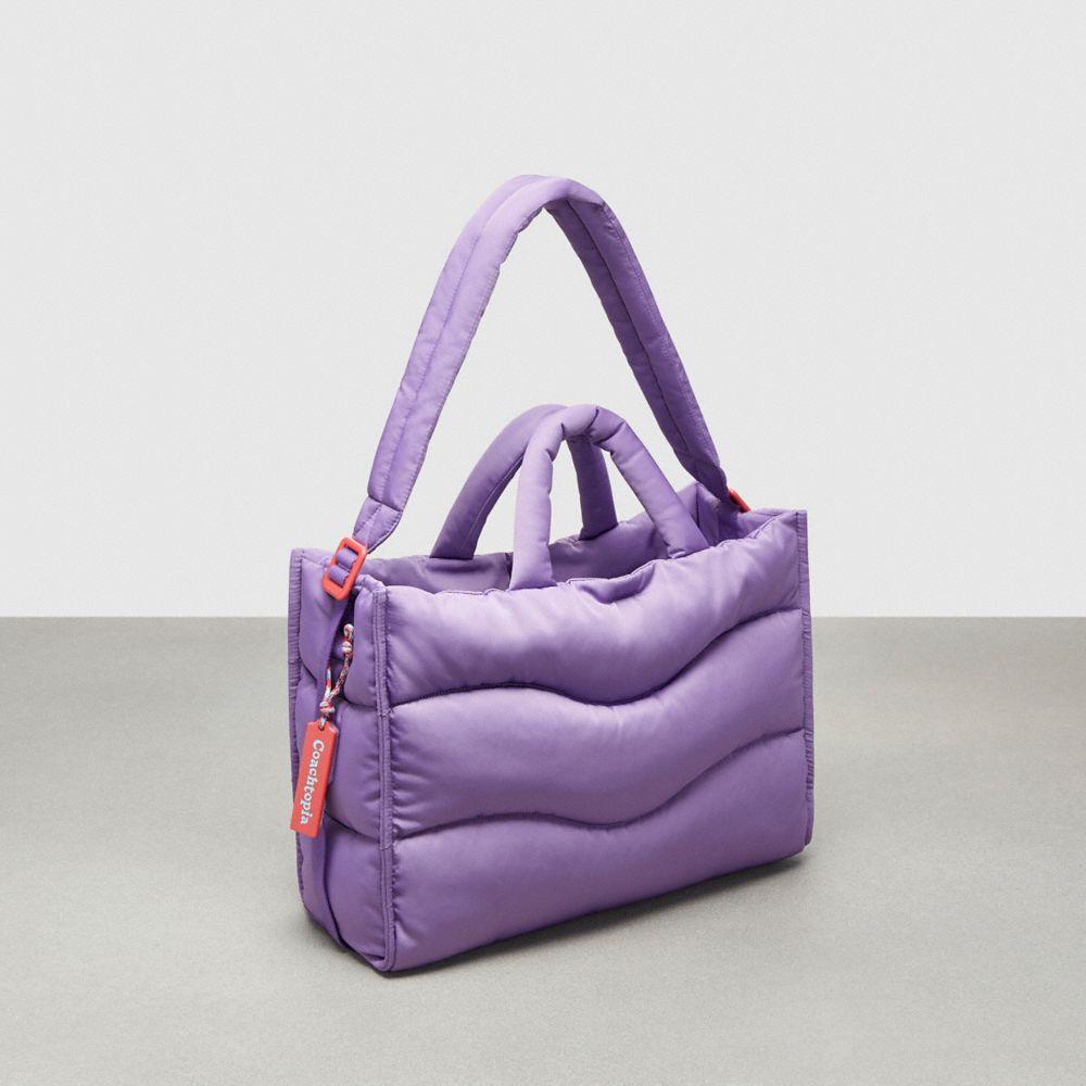 【Coachtopia】Loop Tote With Wavy Quilting★トートバッグ★ Coachtopia Loop Tote - Black | Editorialist