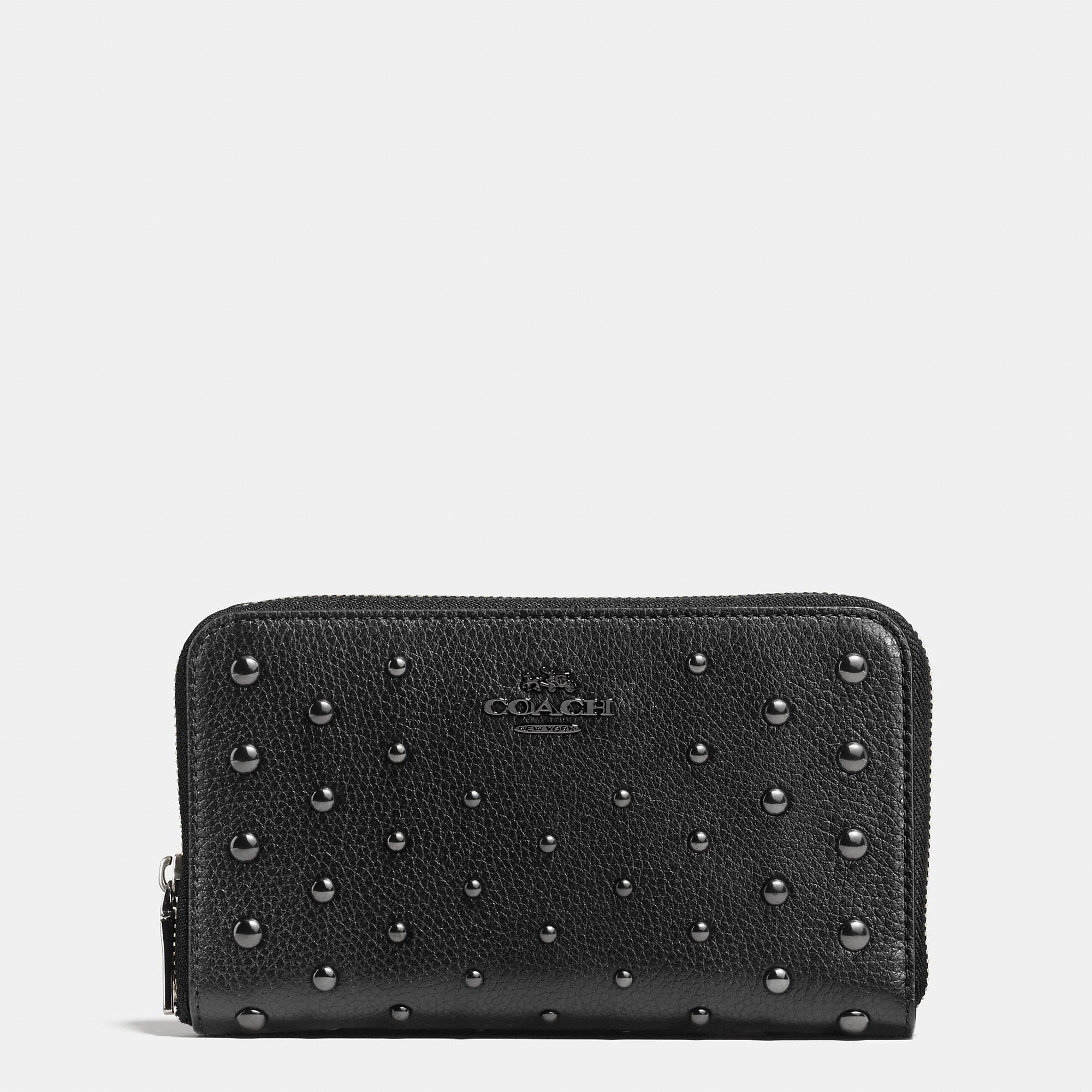 COACH Medium Zip Around Wallet In Polished Pebble Leather With Ombre Rivets in Black - Lyst