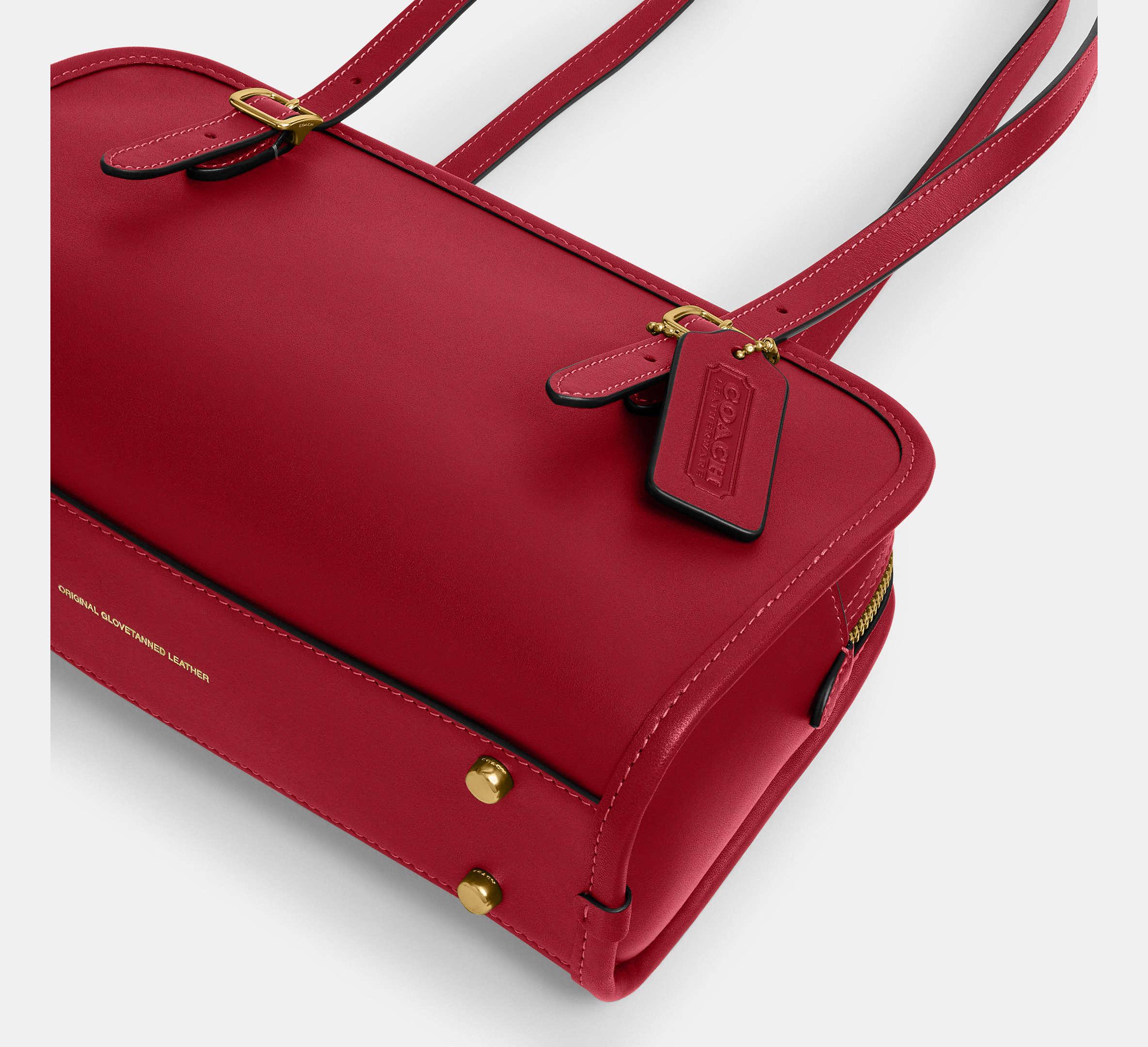 COACH Swing Zip Bag in Red | Lyst UK