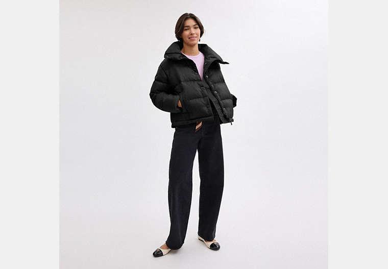 【COACH】ダウンジャケット☆Signature Jacquard Short Puffer COACH® Outlet | Signature Jacquard Short Puffer In Recycled