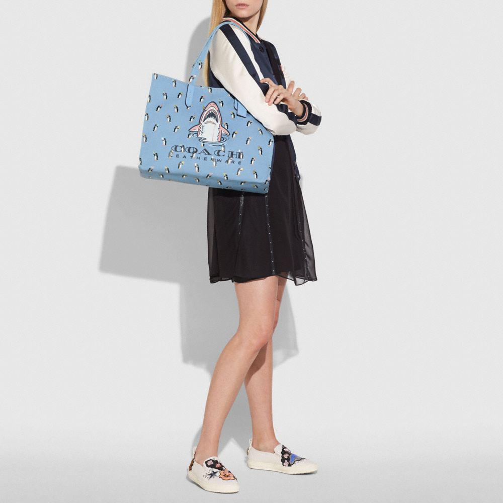 Coach tote 42 new arrivals